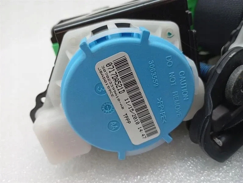 Aston Martin DBS AM7 HY53-611B71DEW seat