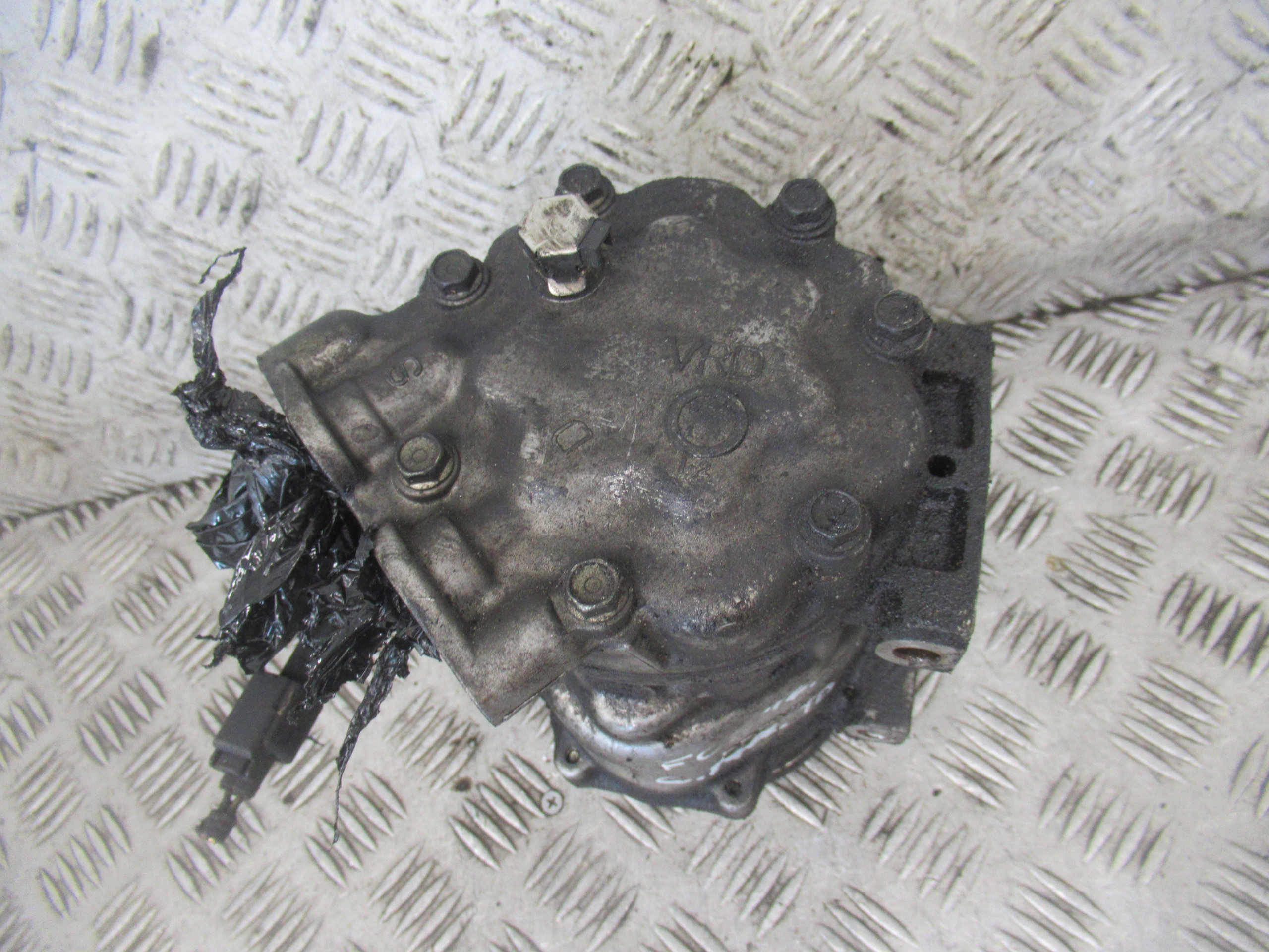 Klimakompressor klimaanlage FORD FOCUS MK2 1.6 TDCI SANDEN