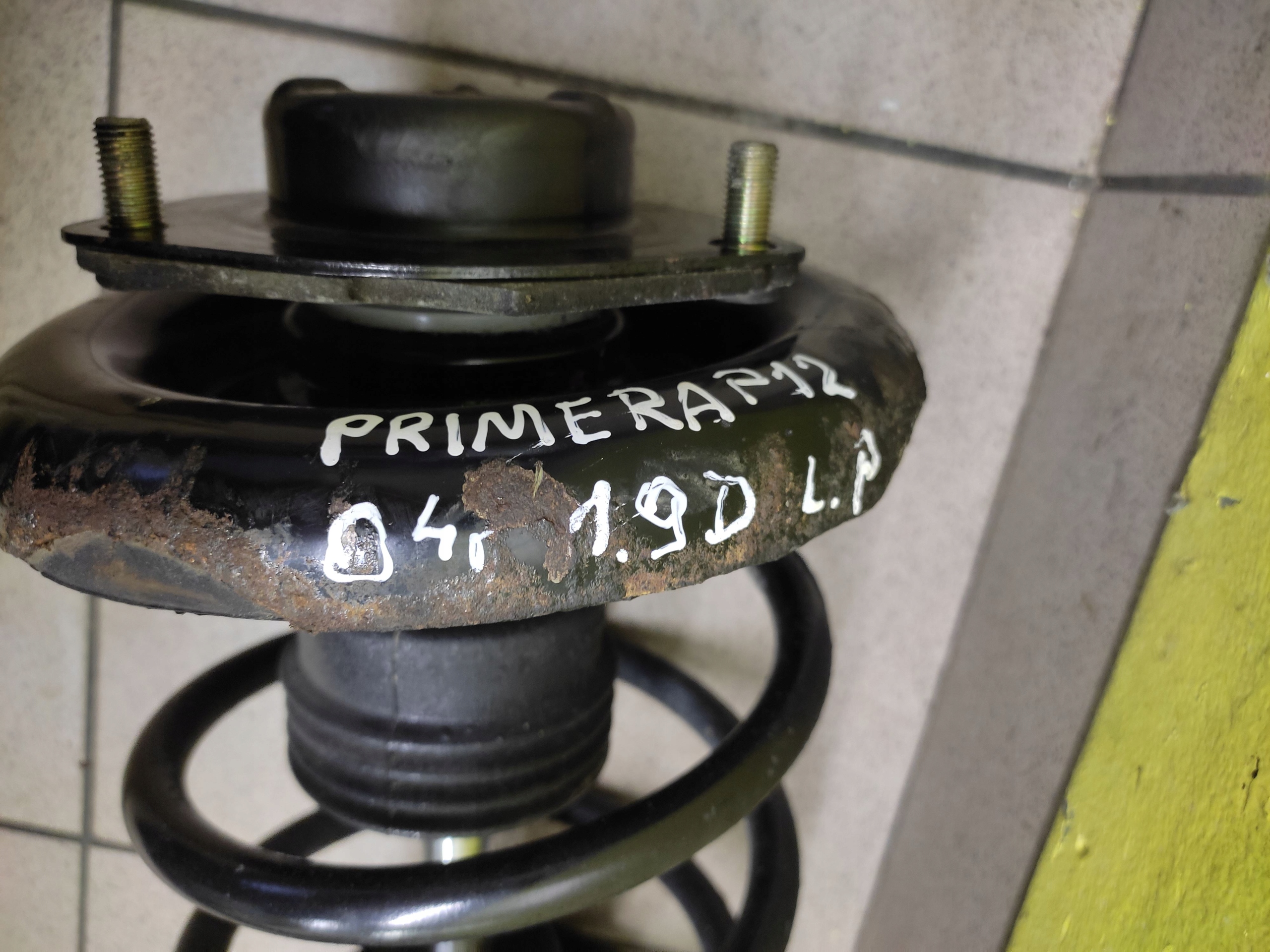 NISSAN PRIMERA P12 1.9 DCI McPherson left front