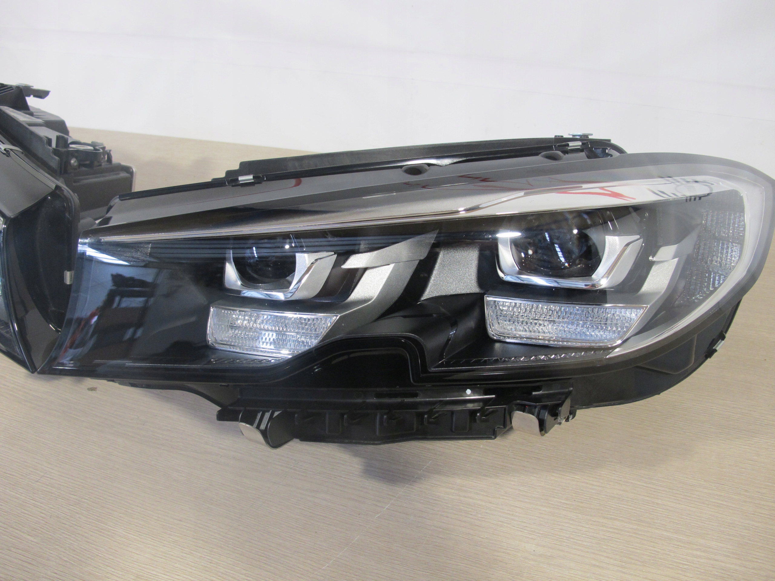 LAMPY PRZEDNIE BMW G20 G21 LED 9481696/5 Typ samochodu Samochody osobowe