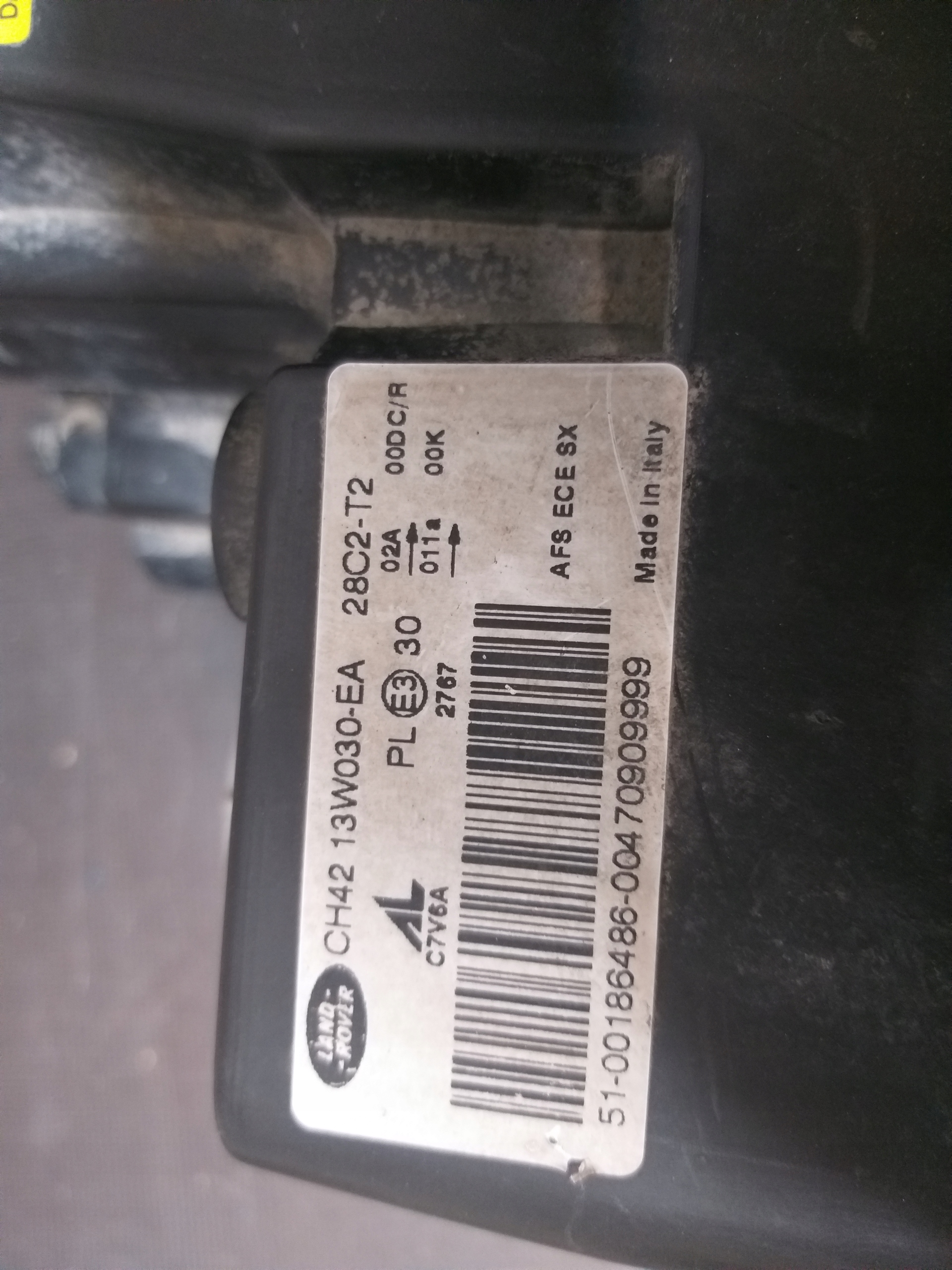 LAMPA PRZÓD LEWA RANGE ROVER VOQUE L322 XENON LIFT Typ samochodu Samochody osobowe