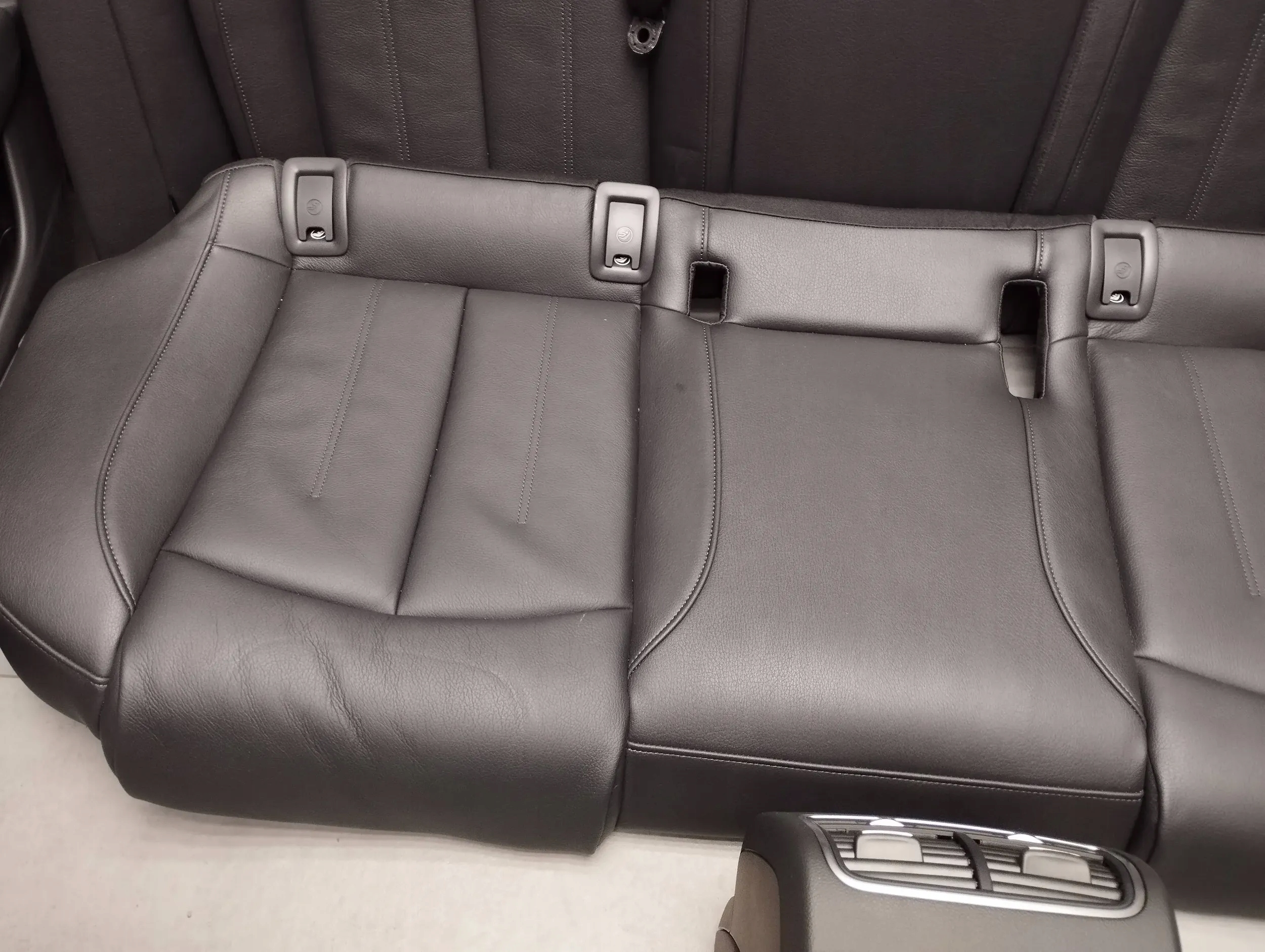 Audi A6 C7 4G sedan seats side leather without AIRBAGOW