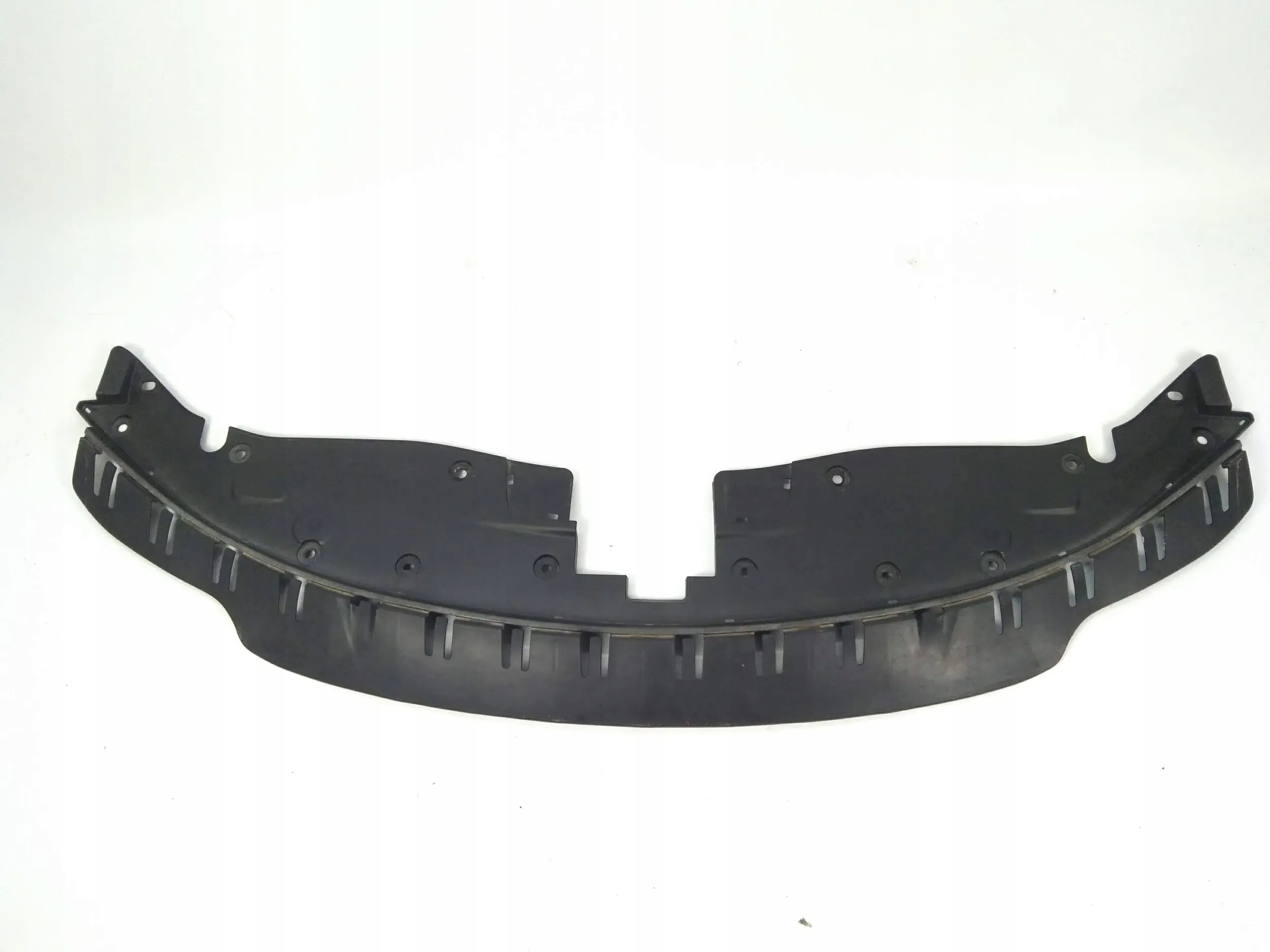 Dodge Charger 2015+ osłona górna pasa przedniego