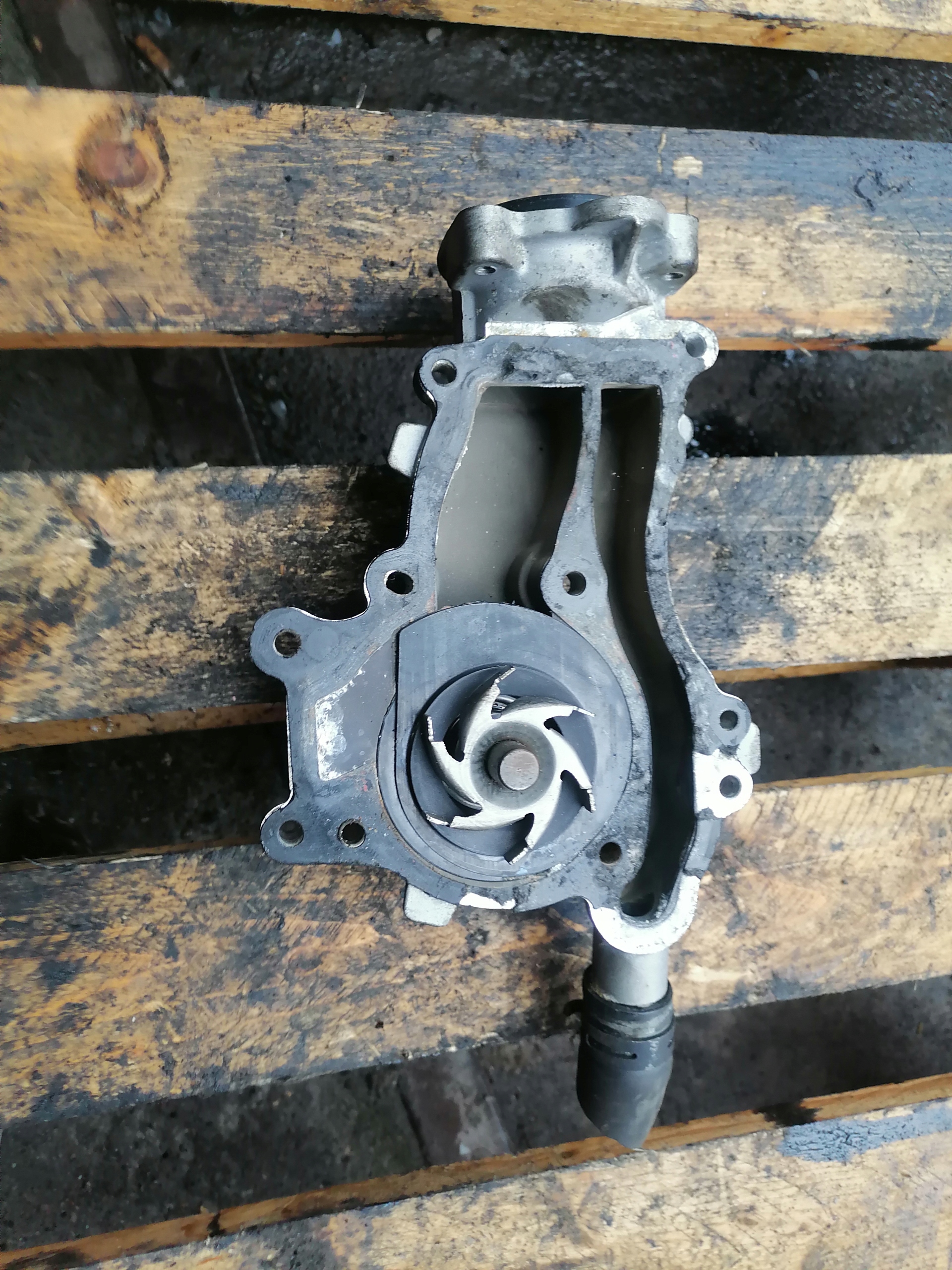 water pump OPEL ASTRA IV J MOKKA 1.4 1.4T