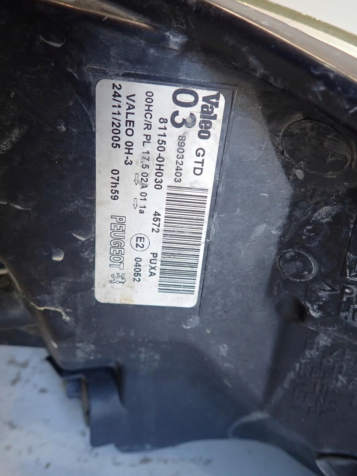 light front front left PEUGEOT 107 05-12