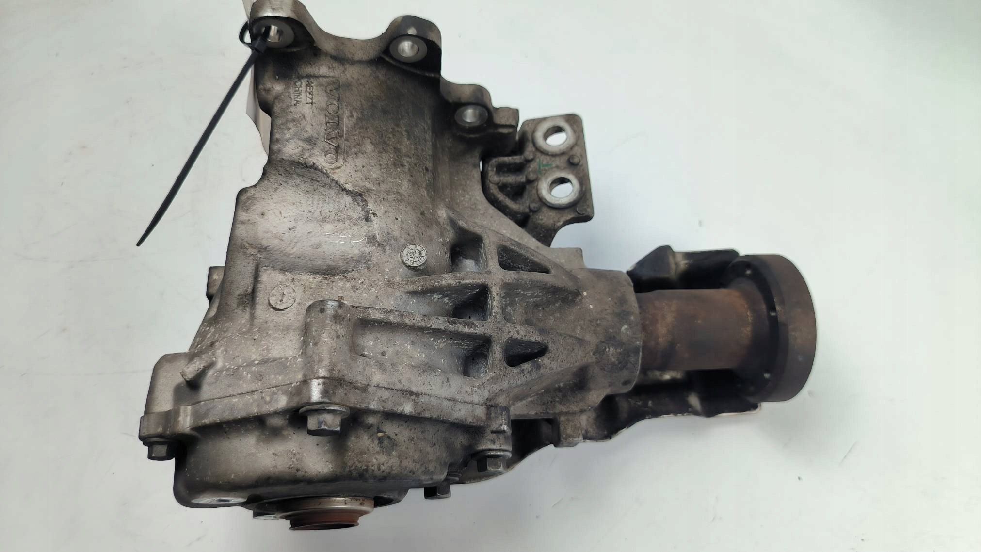 differential front 36010506 2.0 D VOLVO S90 II