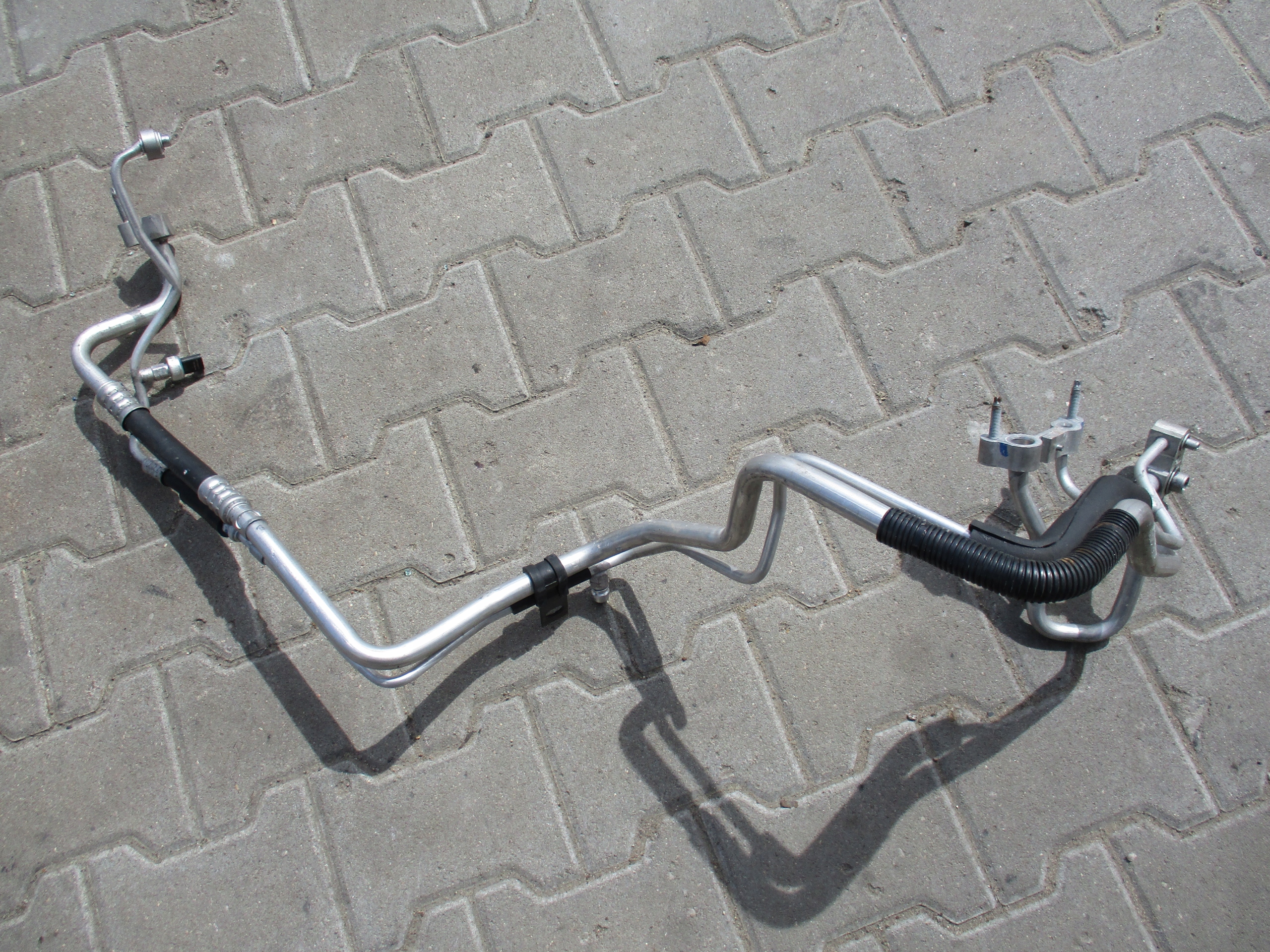 68140011AD - ТРУБКА ТРУБОПРОВОД КОНДИЦИОНЕРА FREEMONT 13R 2.0 JTD