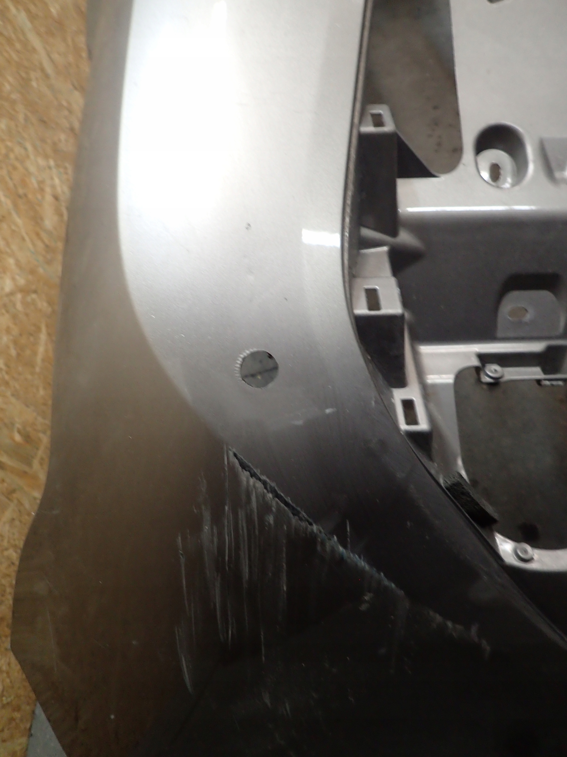 STOSSSTANGE VORNE TOYOTA AURIS LIFT 15