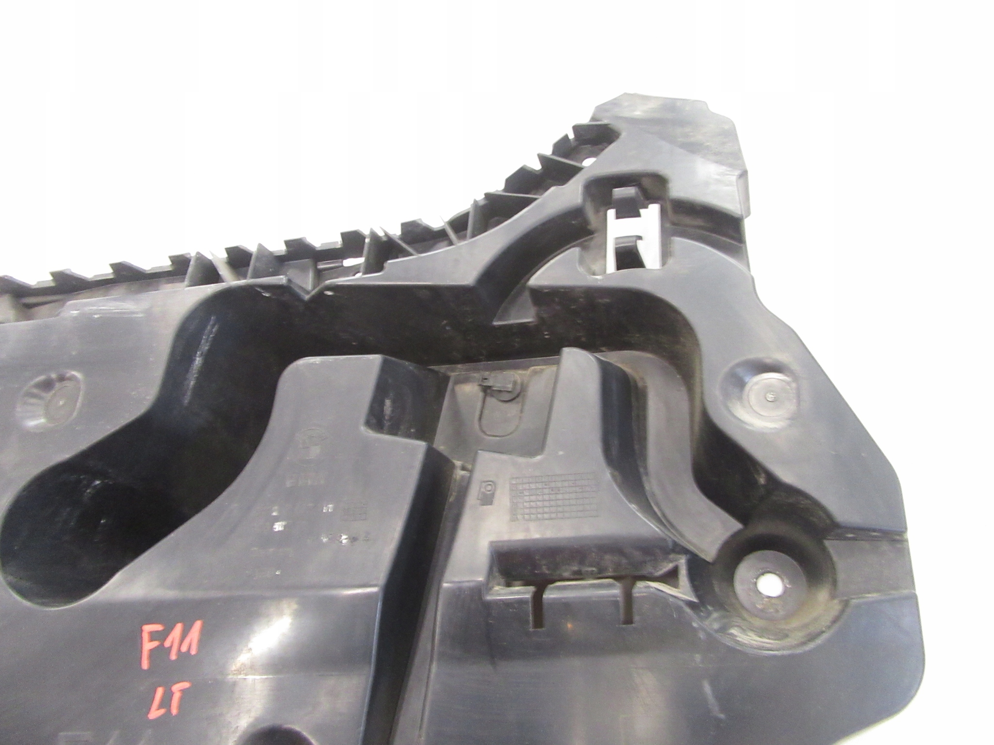 console bracket holder bumper bracket left rear part BMW F11