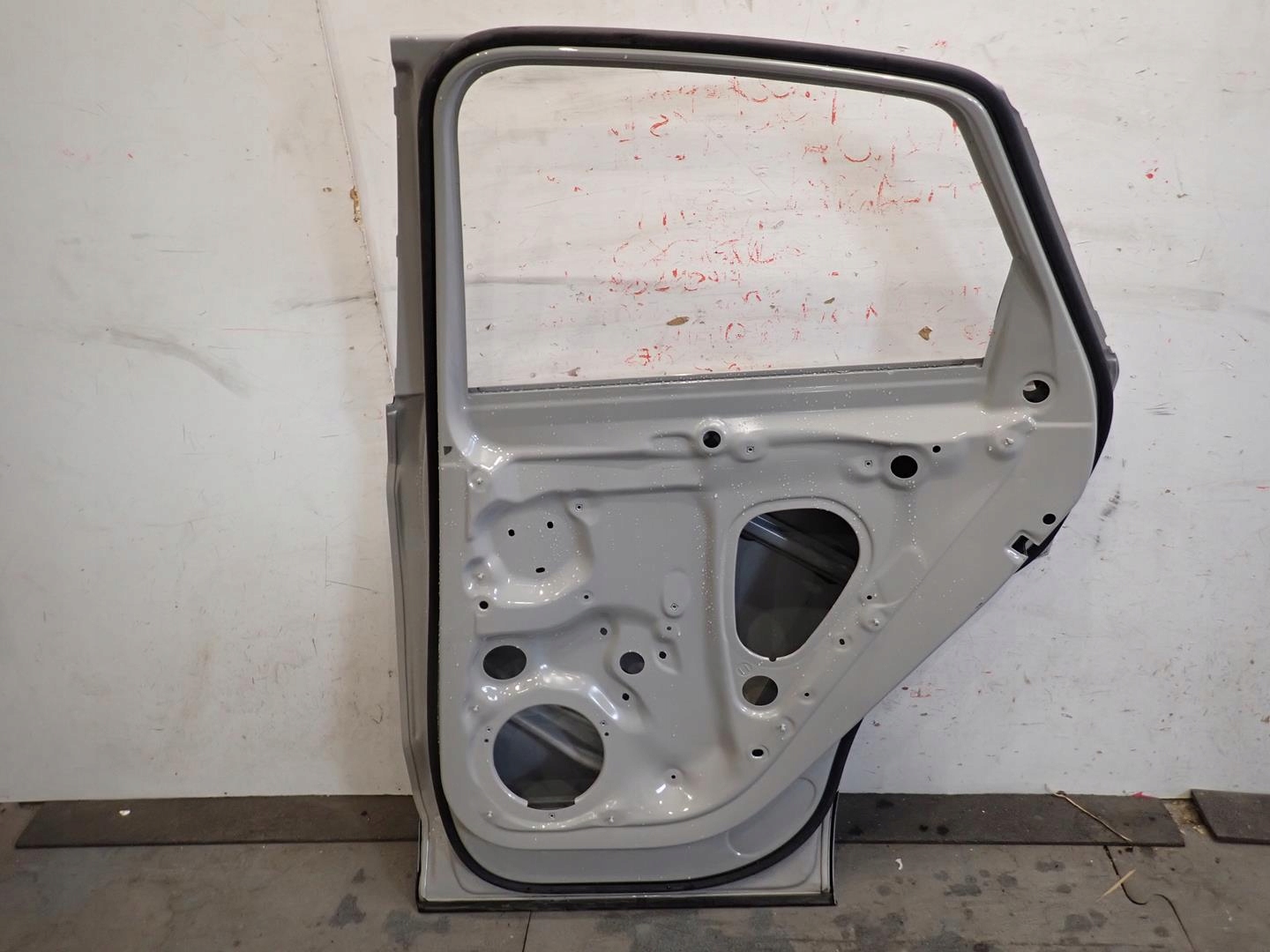 door rear part rear. right AUDI Q5 II SPORTBACK 2017- 80A