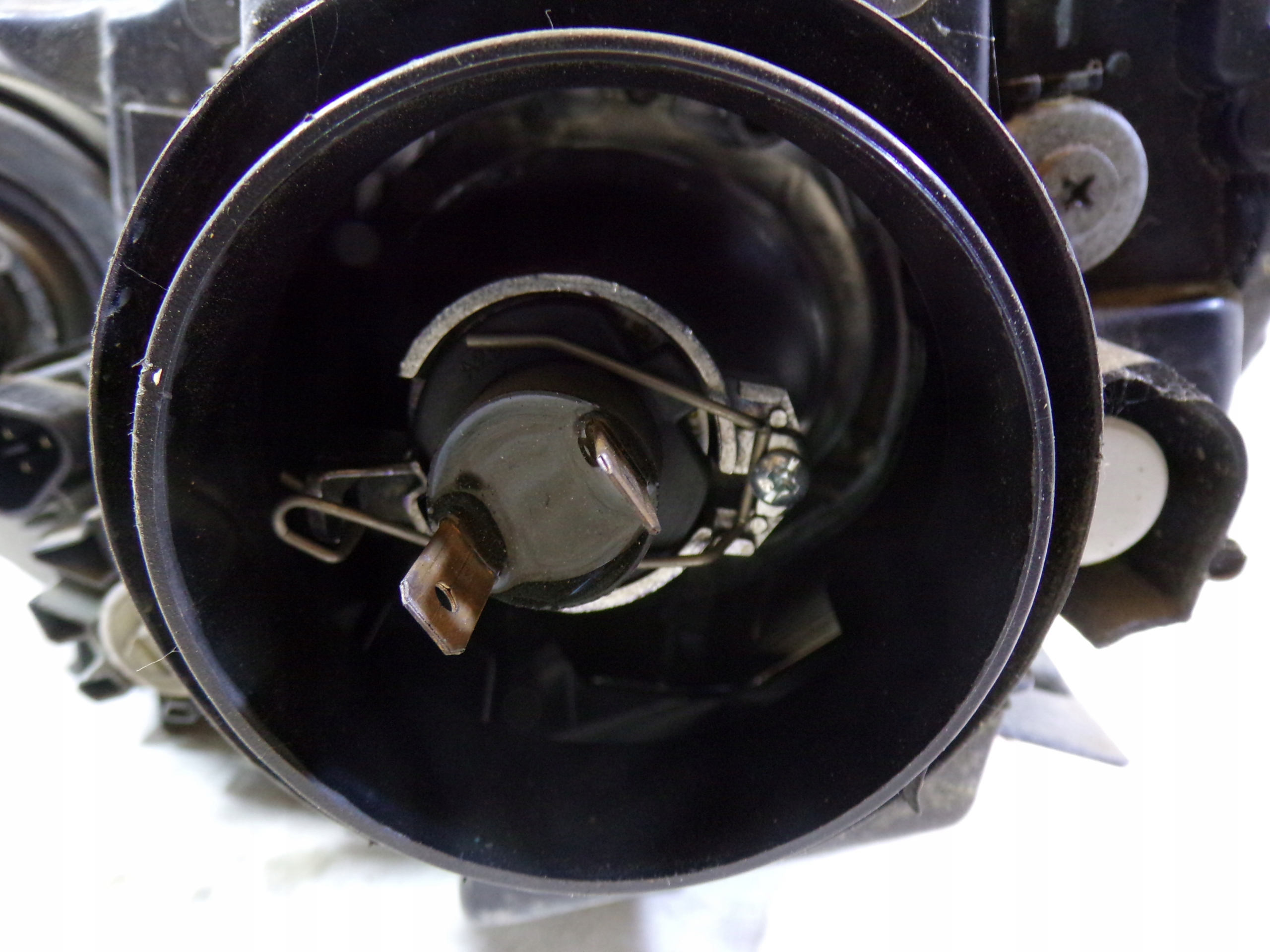 light front front right SUZUKI GRAND VITARA 2 II (K1)