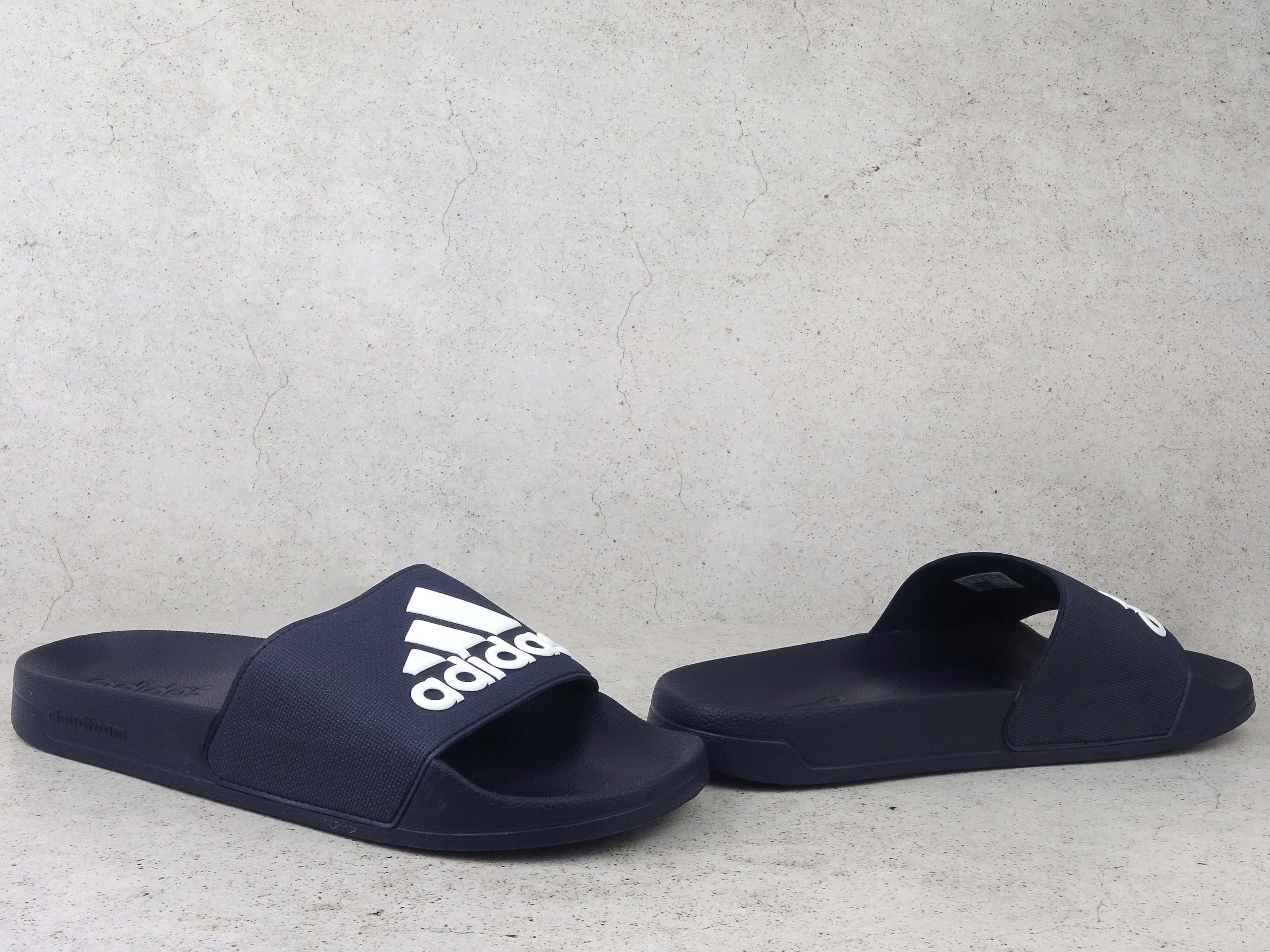 ADIDAS ADILETTE SHOWER GZ3774 KLAPKI PLAŻA BASEN Kolor niebieski