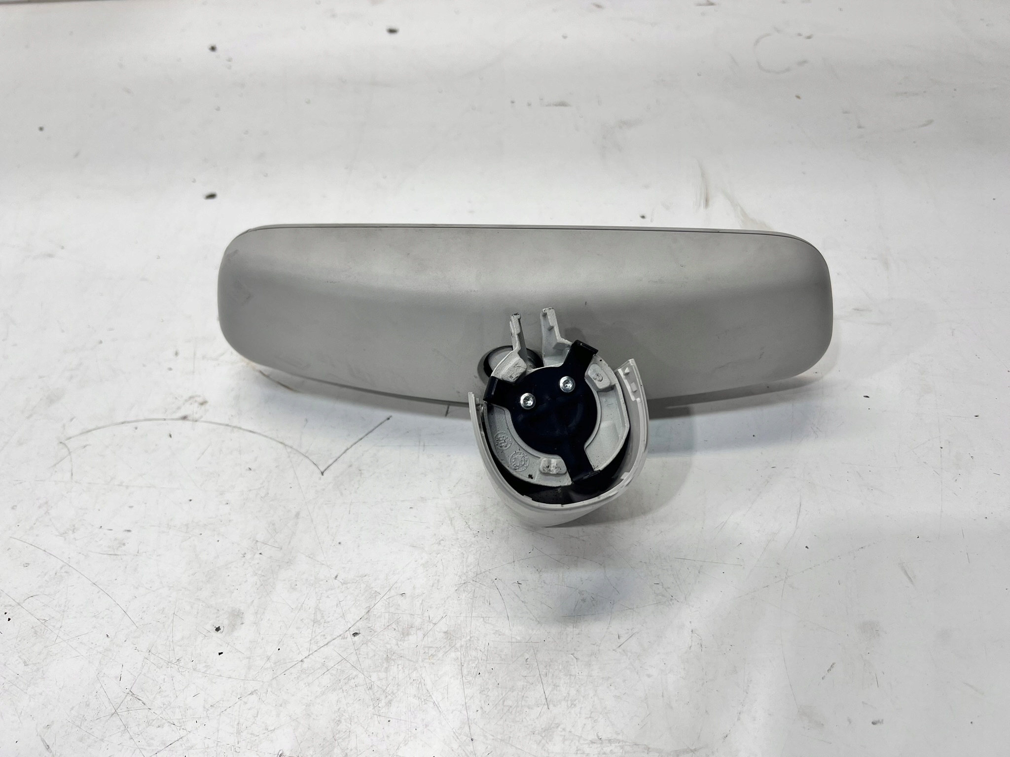 RETROVISORE INTERNO AUDI A3 A4 A6 C6 4F0857511AA Z62
