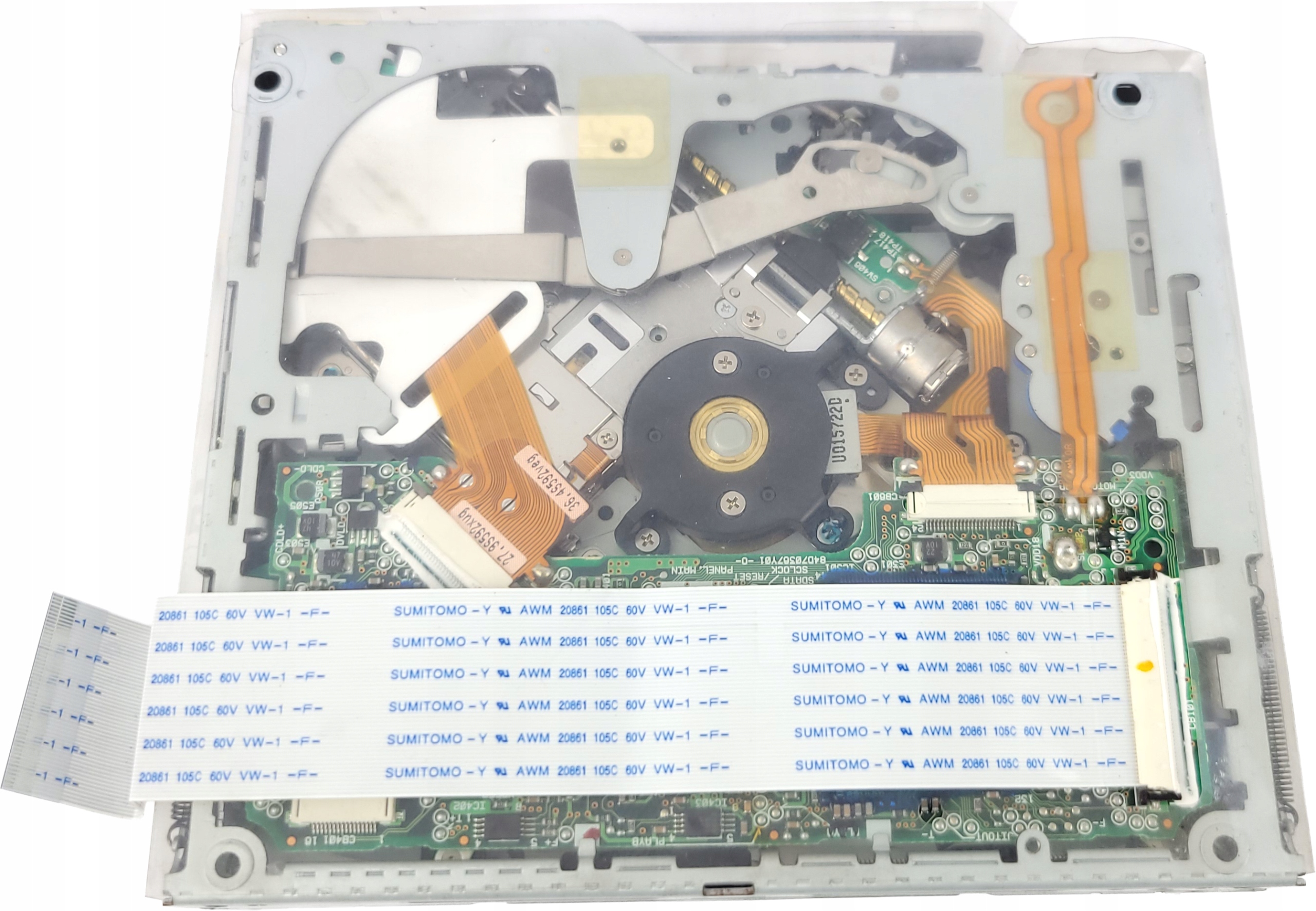 AUDI A4 B6 B7 A3 8P RNS-E NAPED Gestänge DVD Rechner LASER