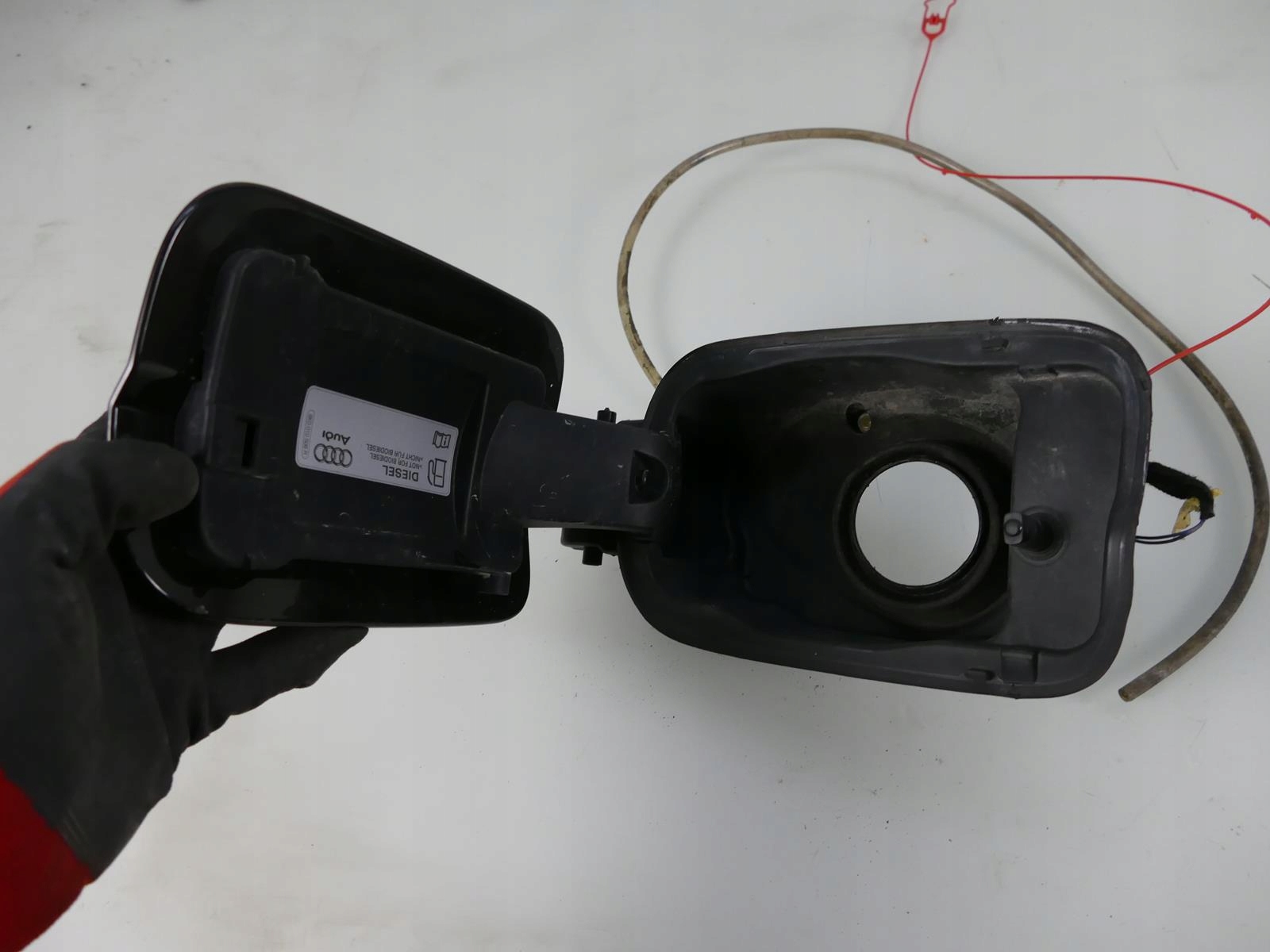 AUDI A6 C7 Berline Volet trappe carburant Carburant LY8X