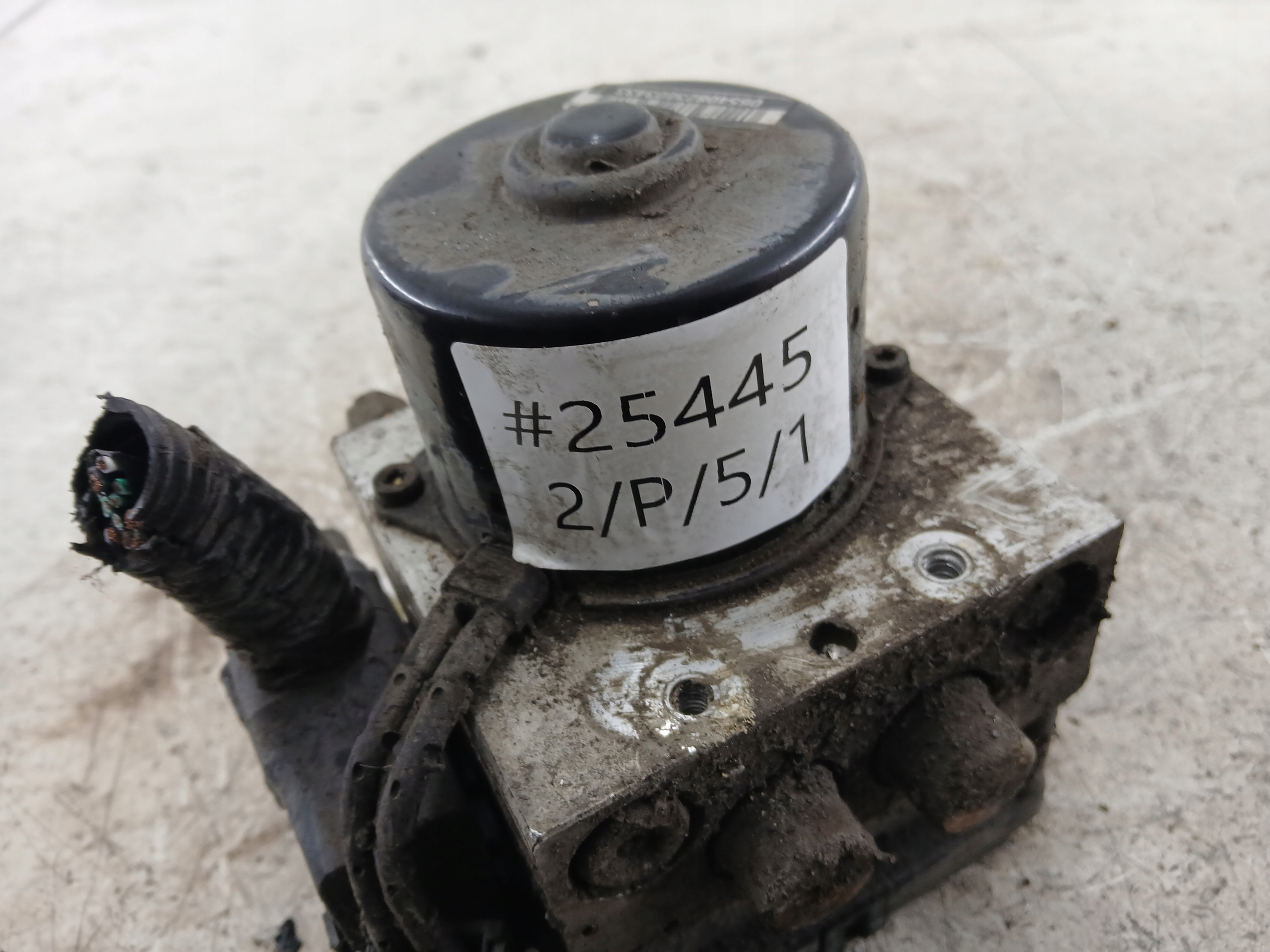 CHRYSLER VOYAGER IV Servofreno ABS 04686702AE