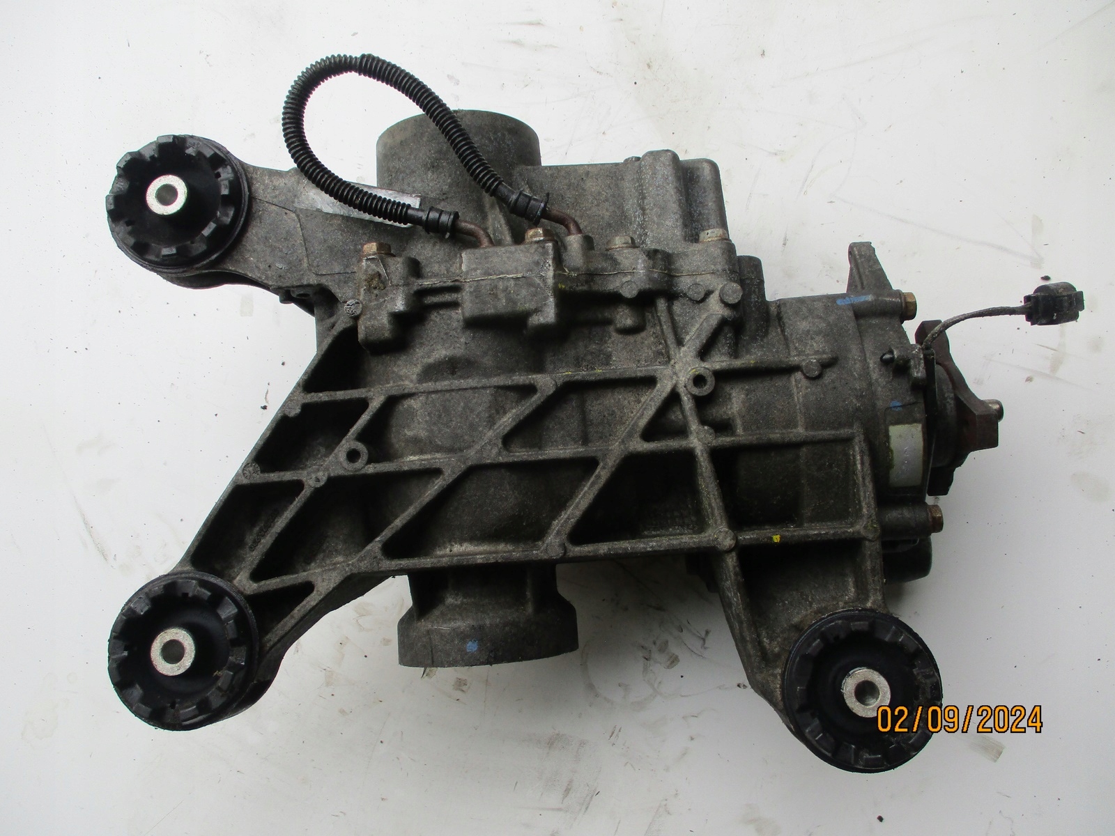 differenciál differenciál far hátsó VW TIGUAN 5N0 1,4TSI PGA 0AY525010F
