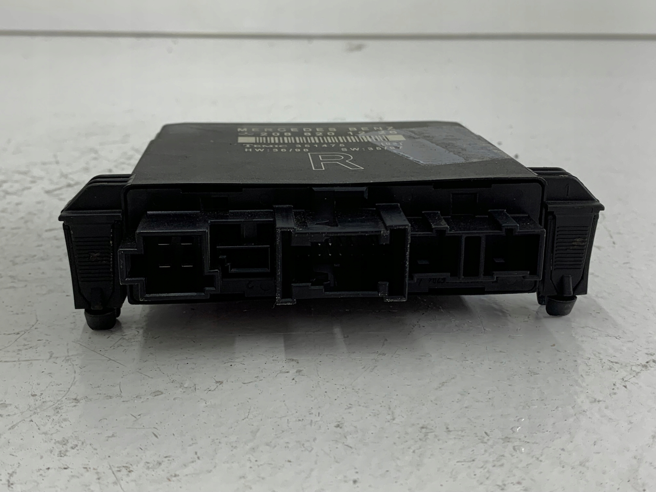 MERCEDES CLK W208 module door right front 2088201226