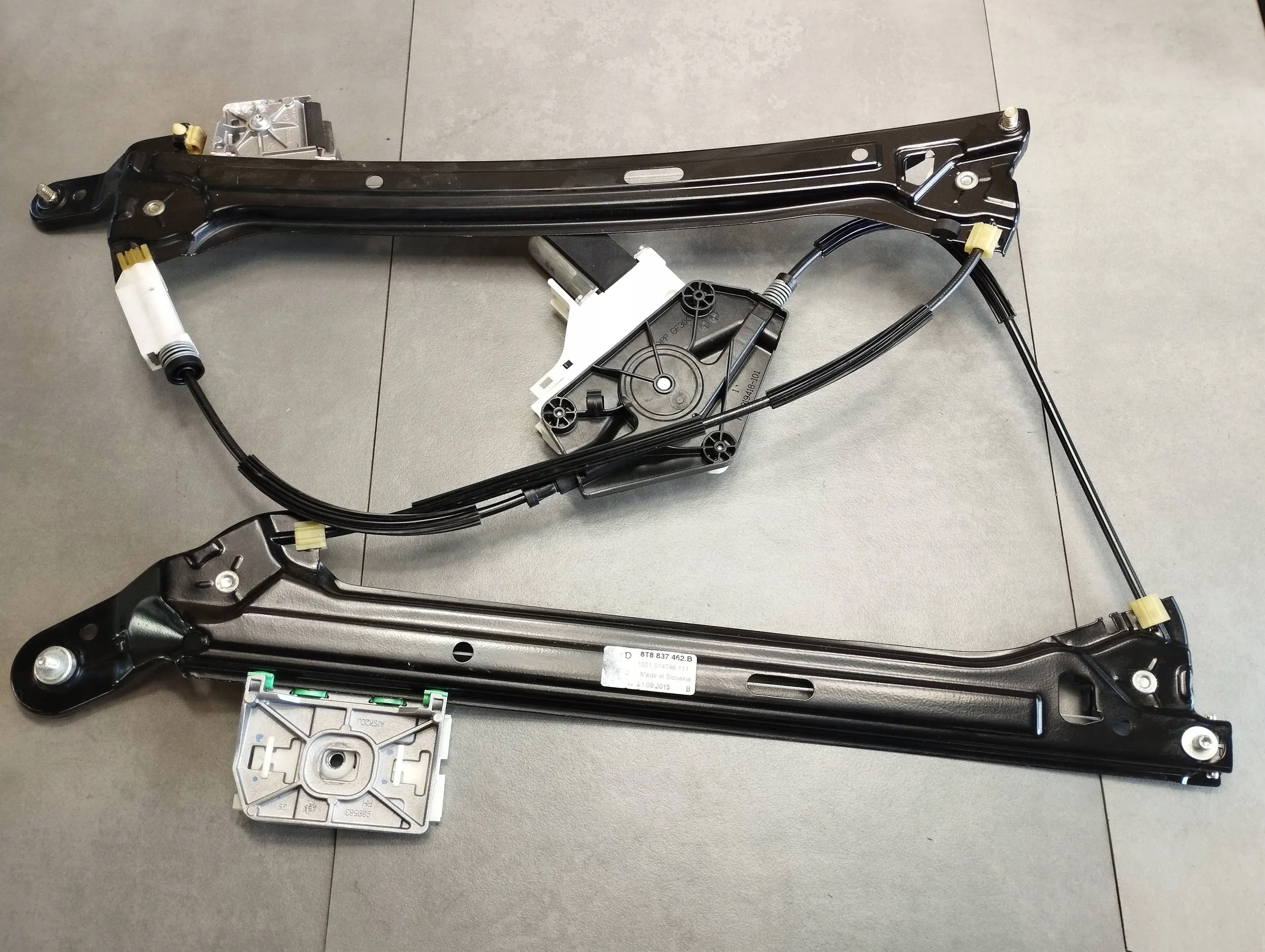 Audi A5 8T mechanism windows right front 8T8837462B