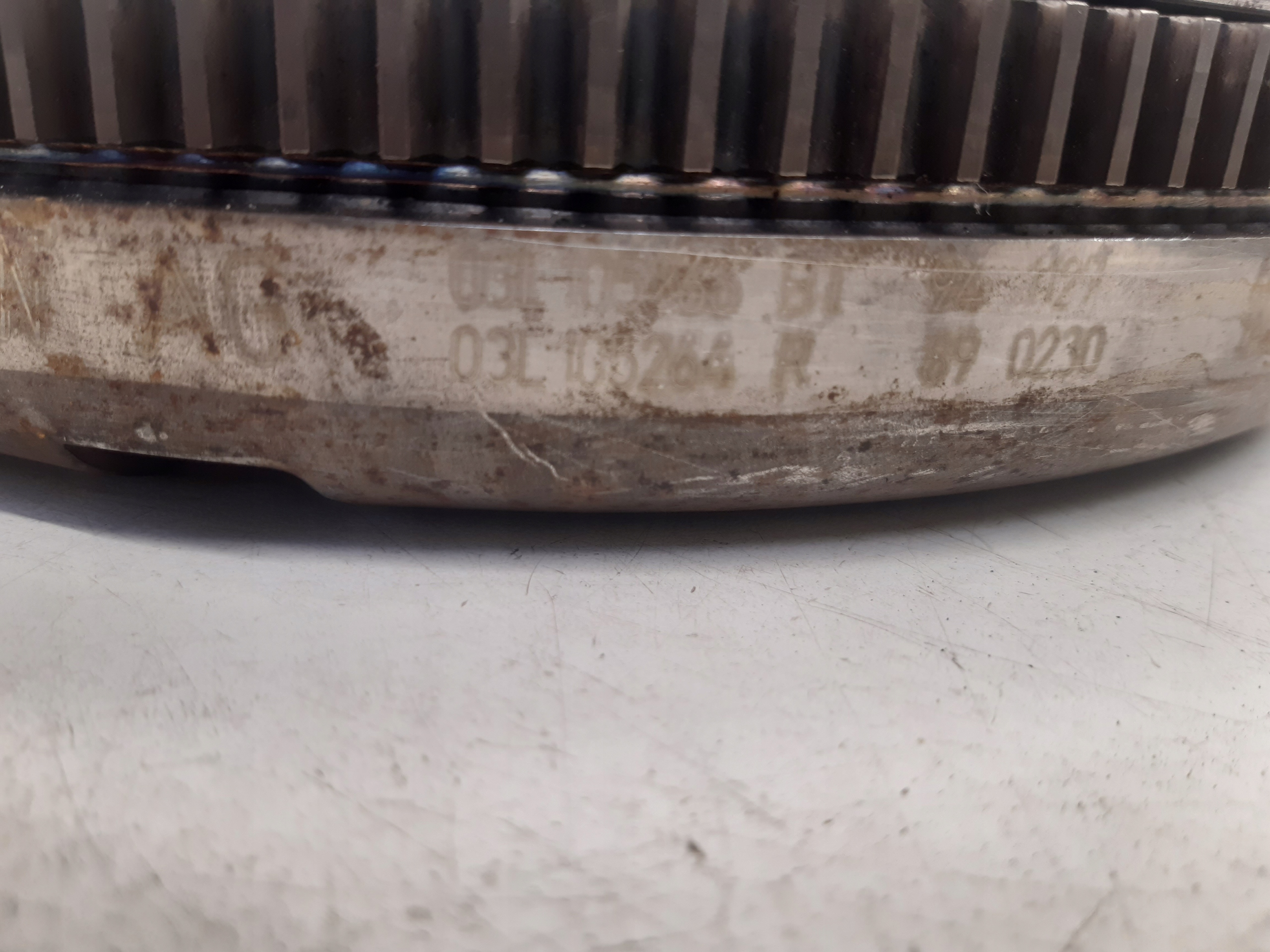 VOLANO USATO disco di pressione 03C105264R Audi A3 8P