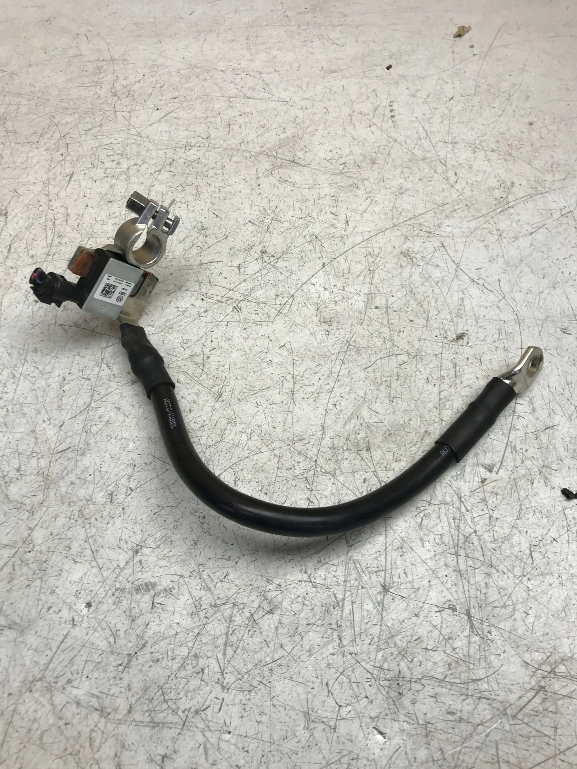 Batteriemanagement Sensor AUDI A5 8T0915181