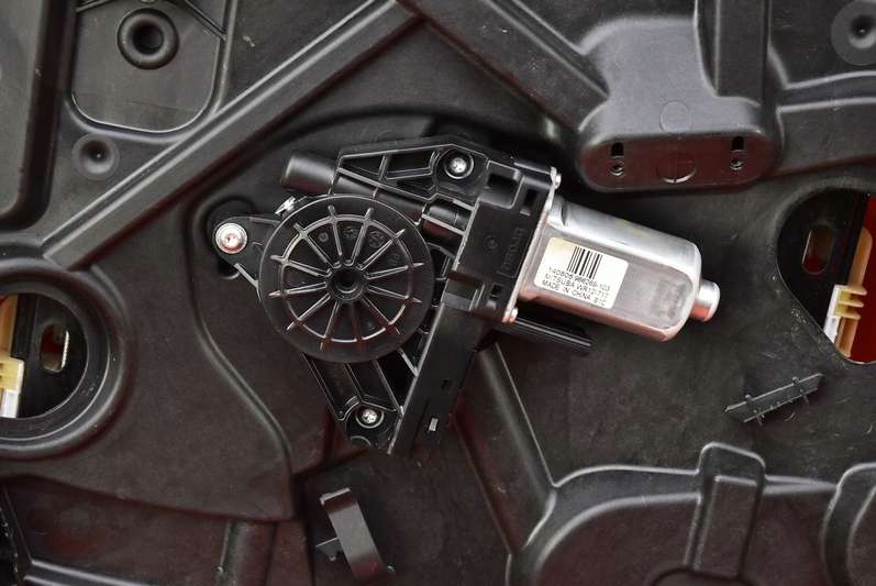 window regulator right front EU 30784311 VOLVO V60 1 and LIFT 13-20