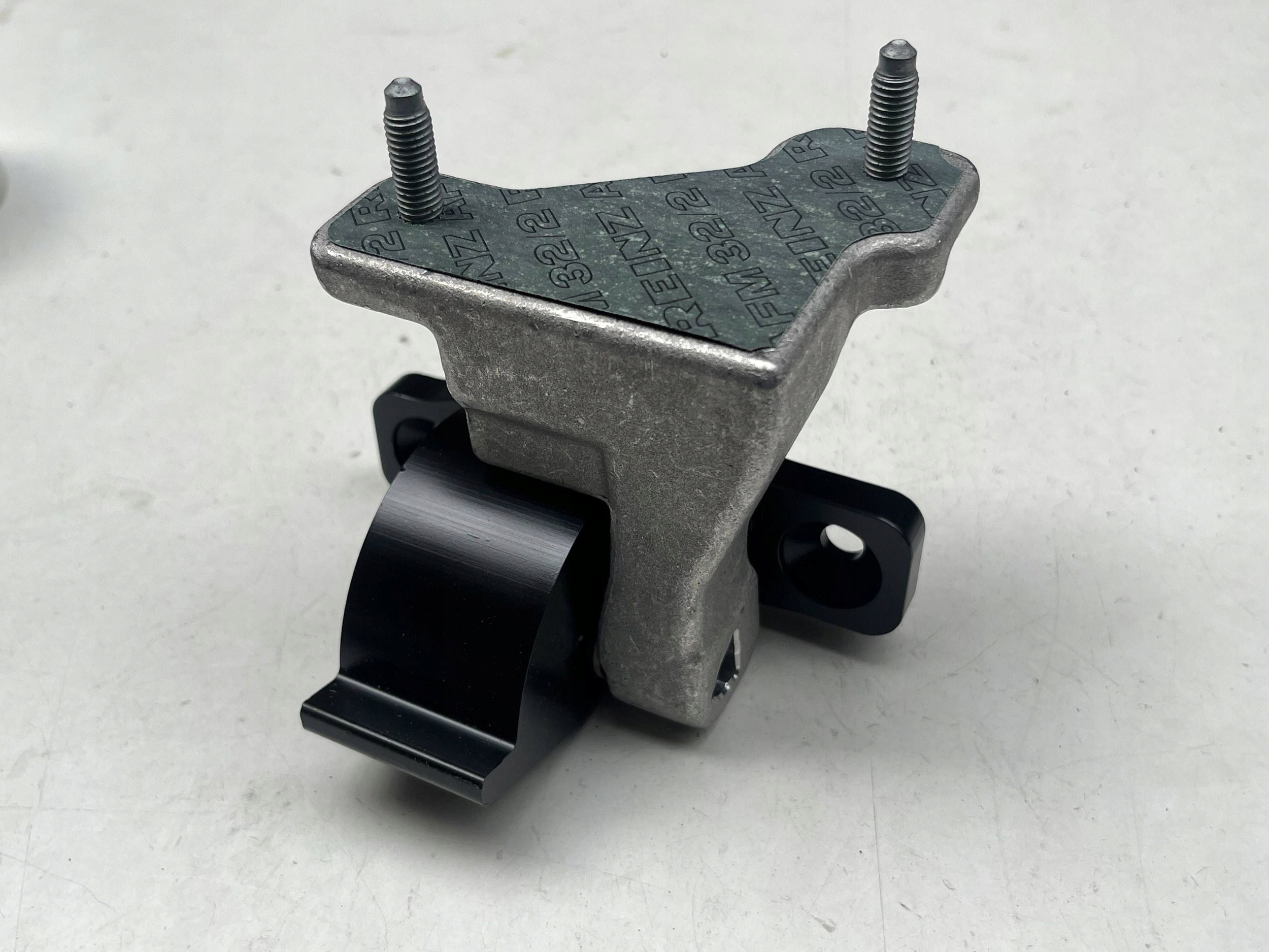 MB GLC Coupe C253 lower hinge door przednich prawych A205720083739 !J