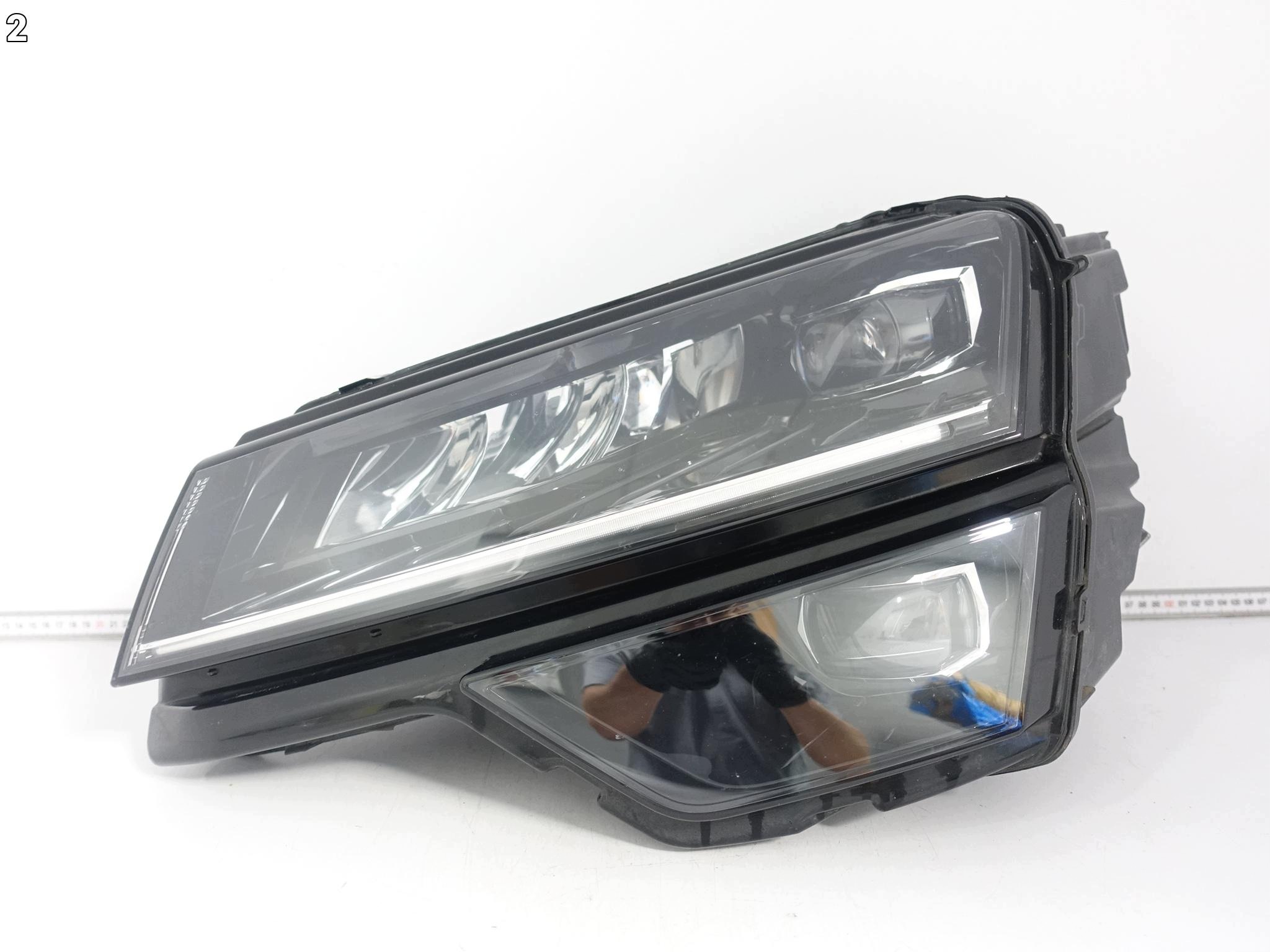 SKODA KAROQ 57B 17-21 light HEADLIGHT FULL LED left front EUROPA
