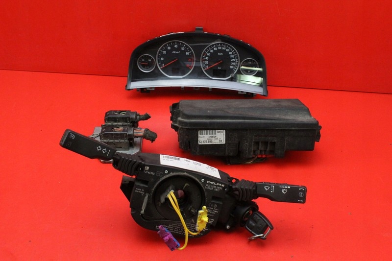 IMMO КОМПЬЮТЕР 55354416 OPEL VECTRA C 1.8 16V 04R