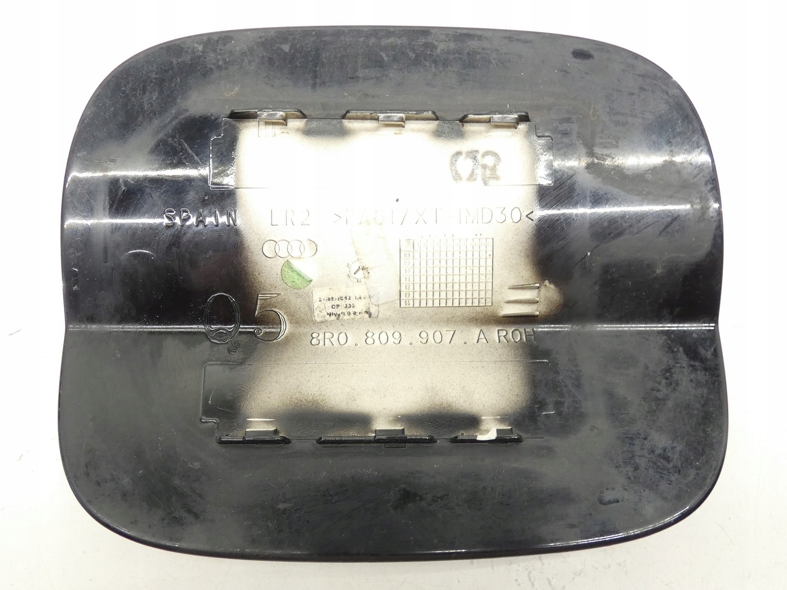 Tankklappe des Kraftstoffsbehälters AUDI Q5 8R LY9B 8R0809907A