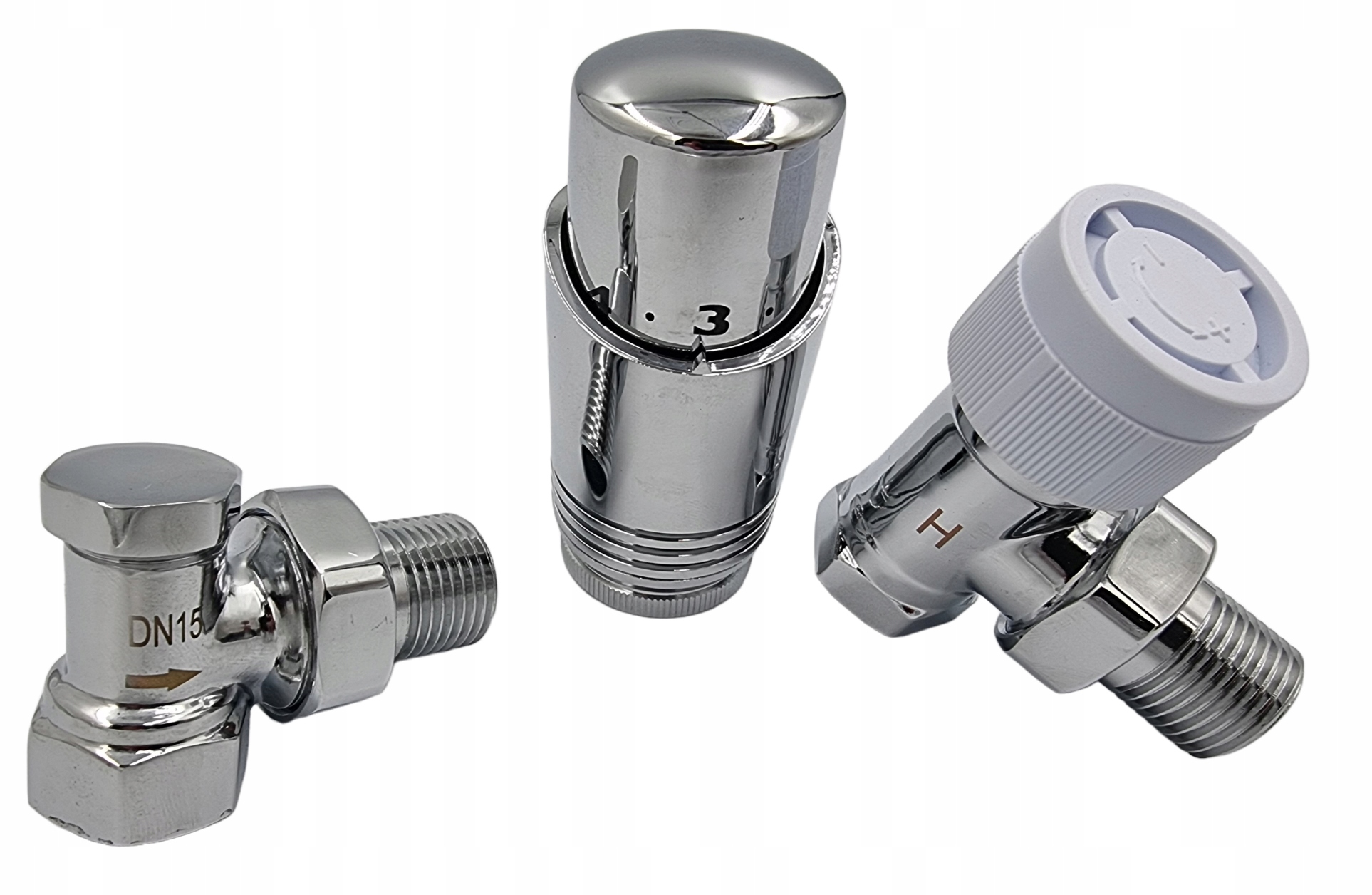 Aqbau Termo sada s napájecím a uzavíracím ventilem 1/2″, úhlový chrom