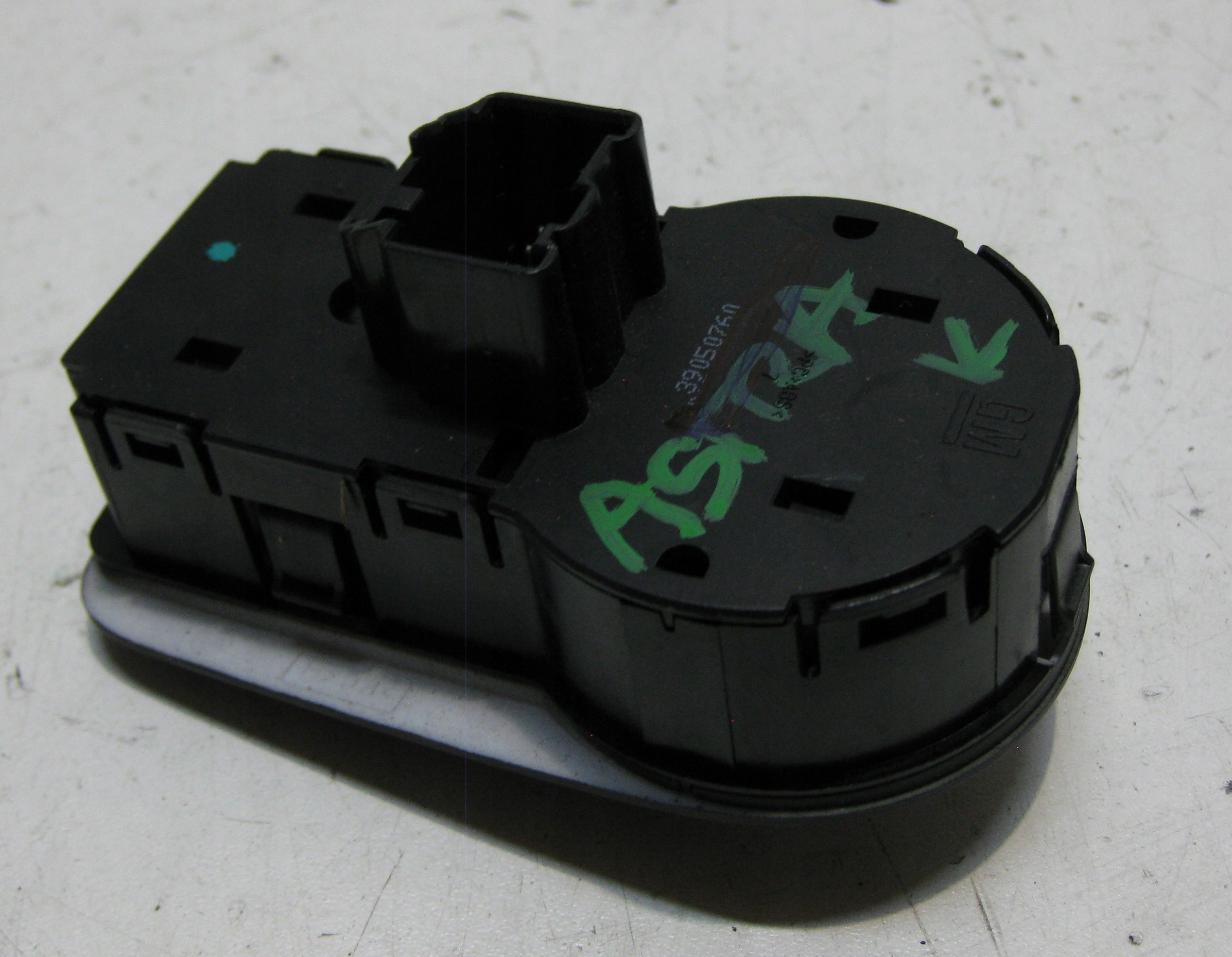 OPEL ASTRA K V KOMBI switch light switch 39050760