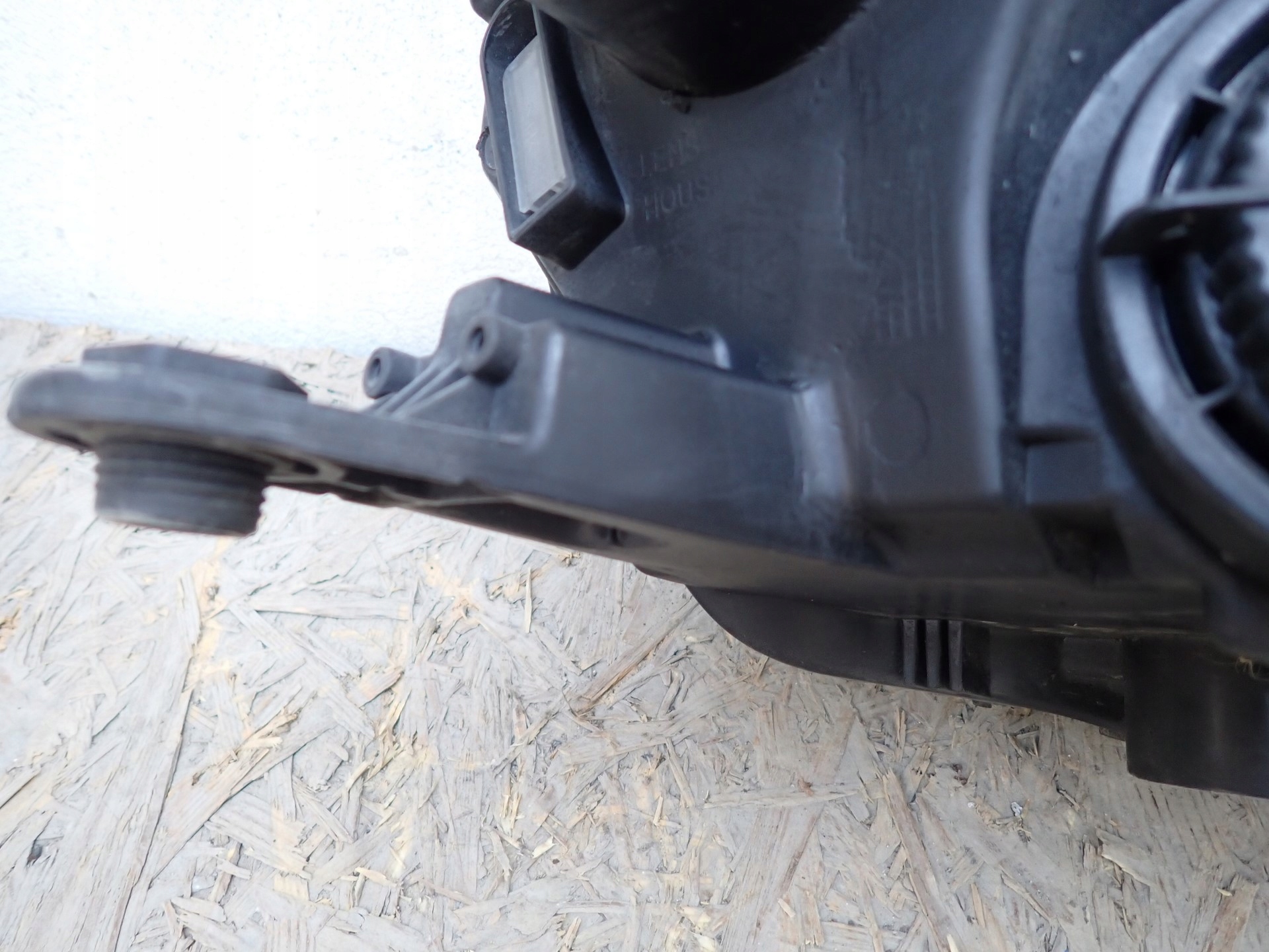 light left REFLEKTOR left SKODA RAPID 5JA 2012-2015R 5JB941015