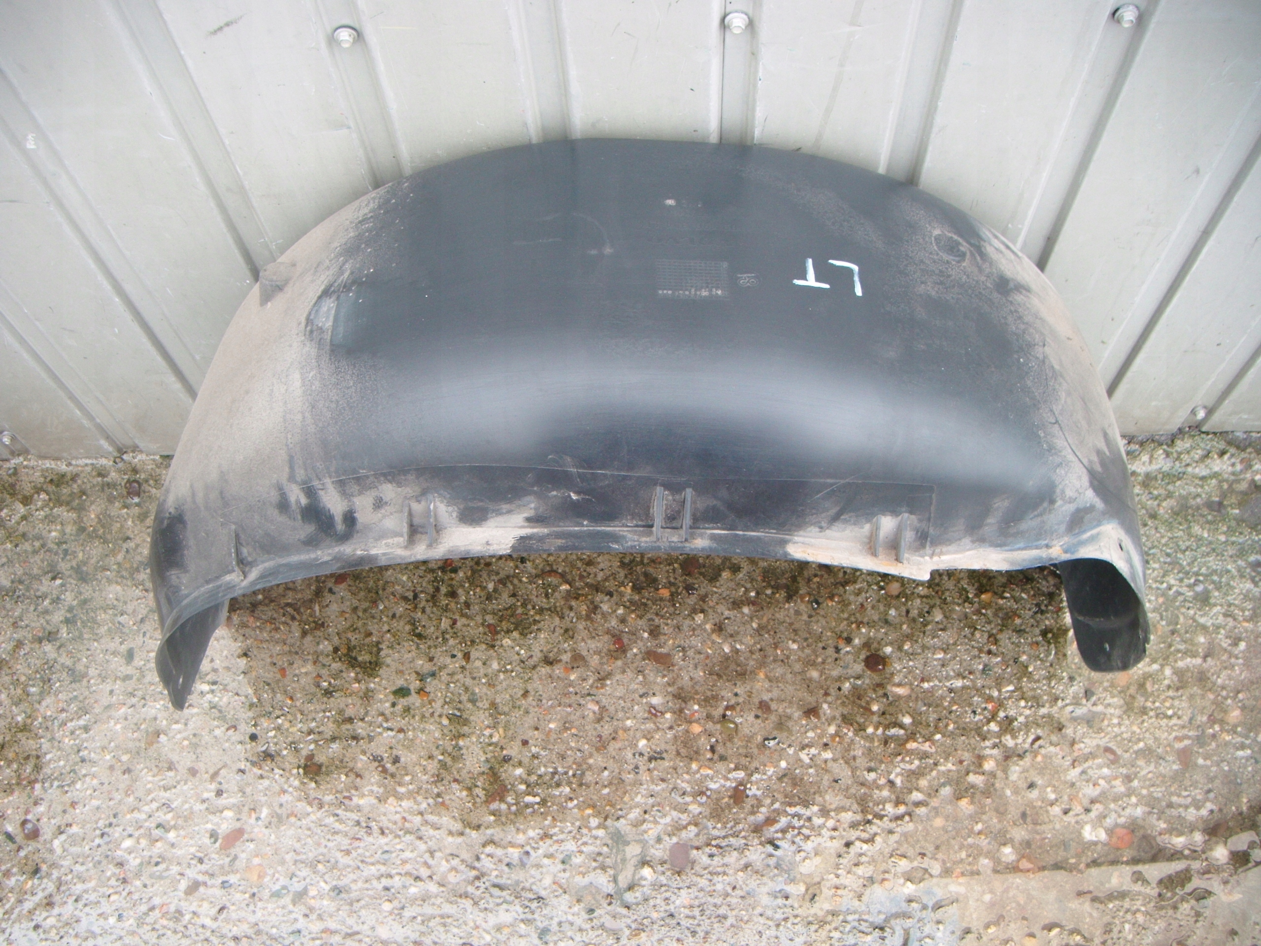 VOLVO V70 II 00-07 NADKOLE LEWY TYŁ 09190394