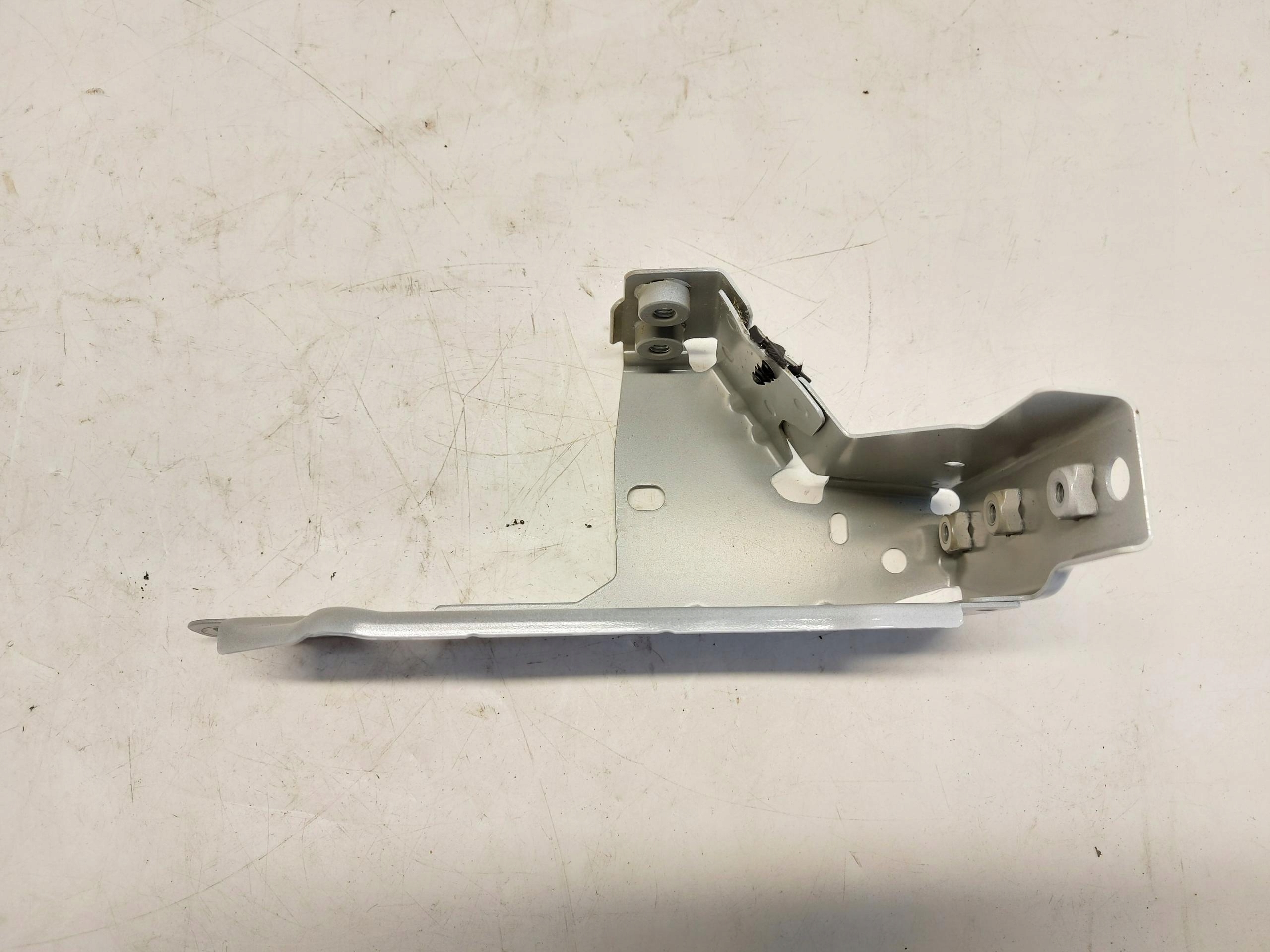 Ford Explorer Capri VII R2KB console holder front right 10A803714