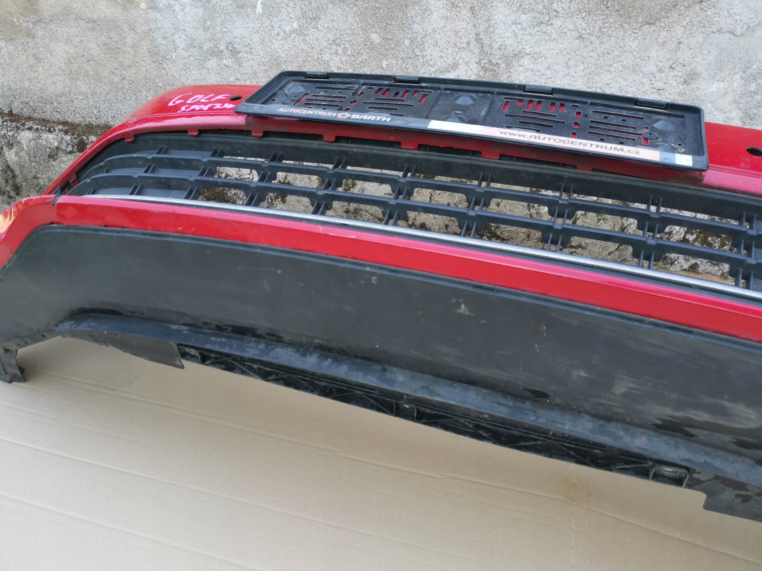 VW Golf Sportsvan Lift front bumper front
