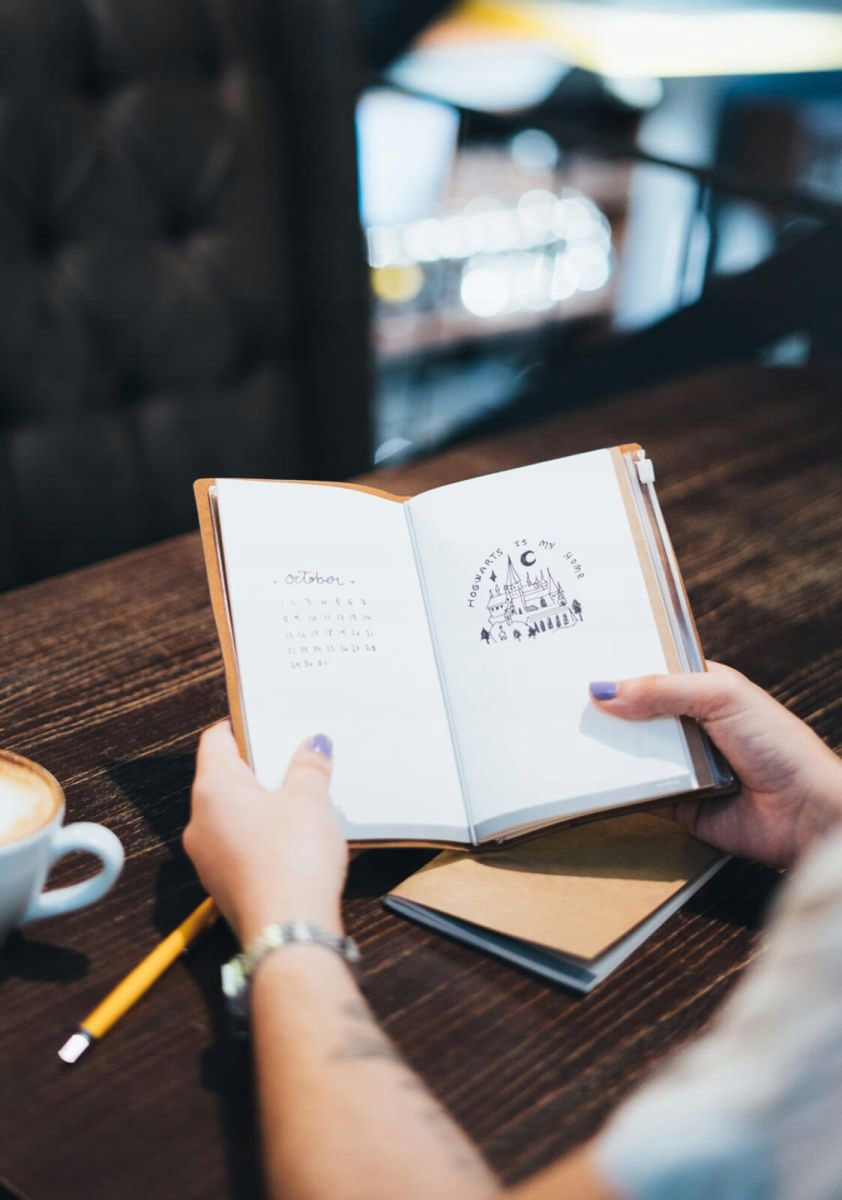 Notes skóra A6 Harry Potter Slytherin 80k czystych i w kropkowaną linie Okładka miękka