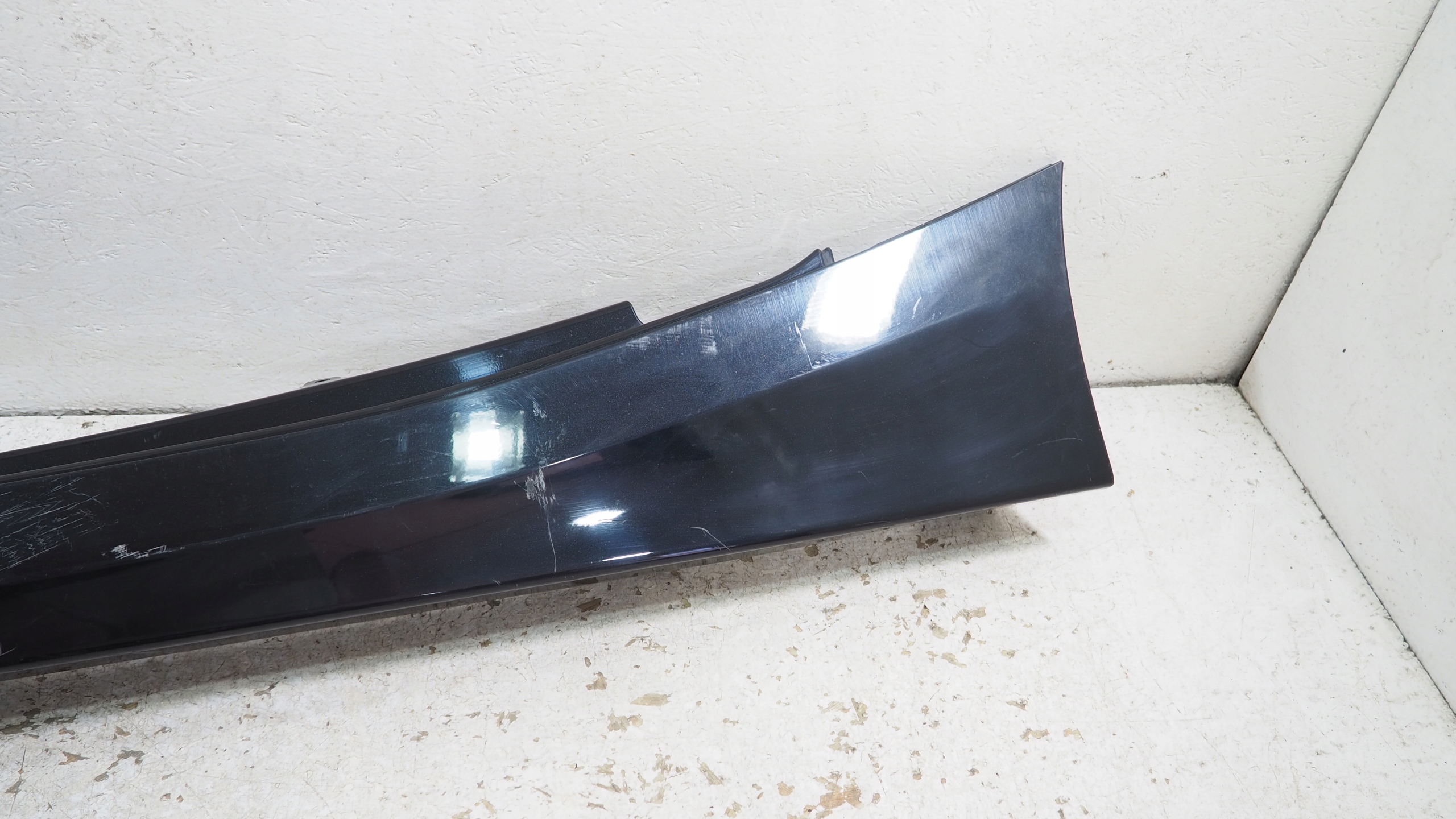 BMW Z4 G29 M Pakiet moulding threshold left 8068775