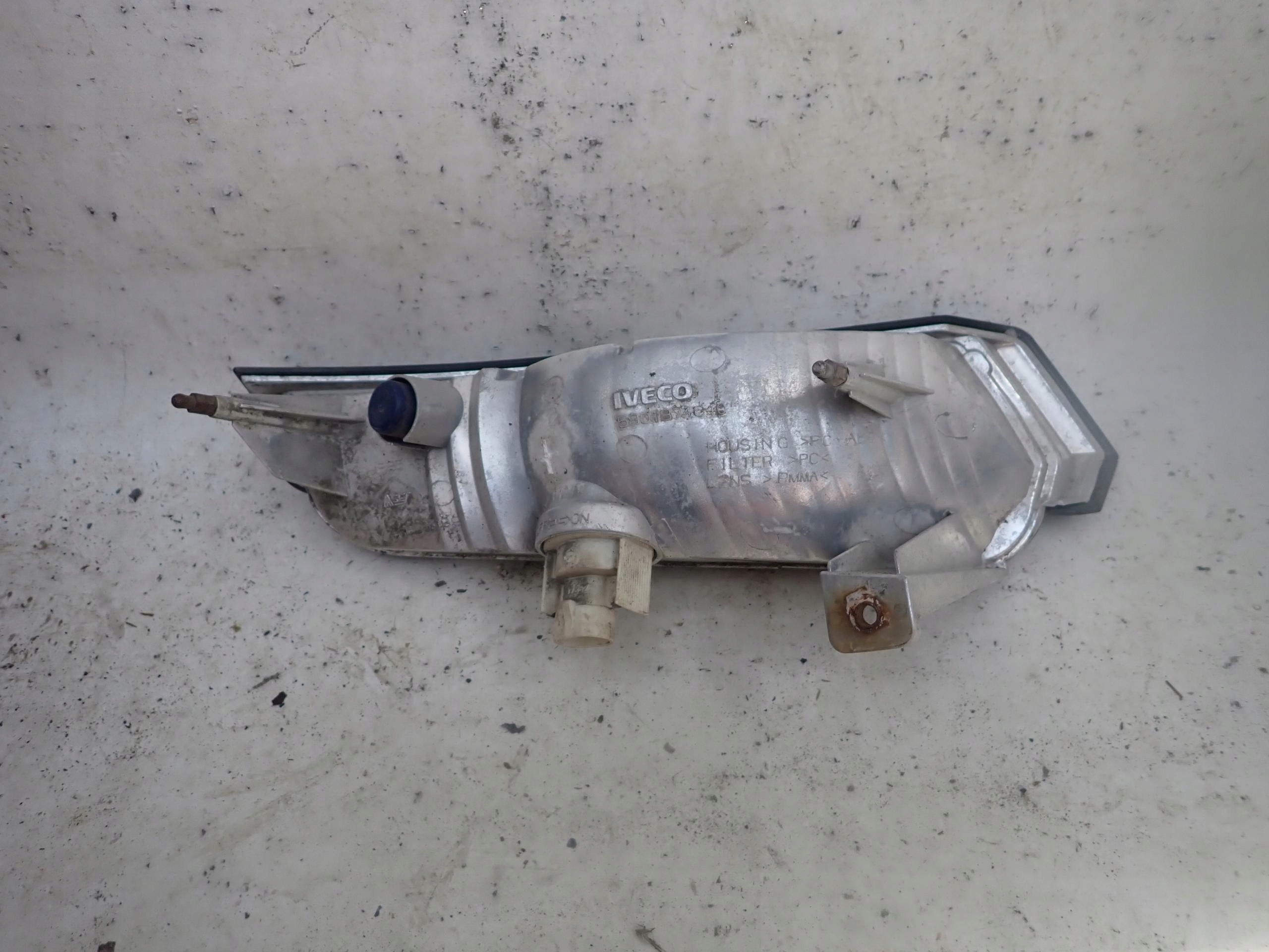 IVECO DAILY VI 14 - indicator blinker left 5801874640
