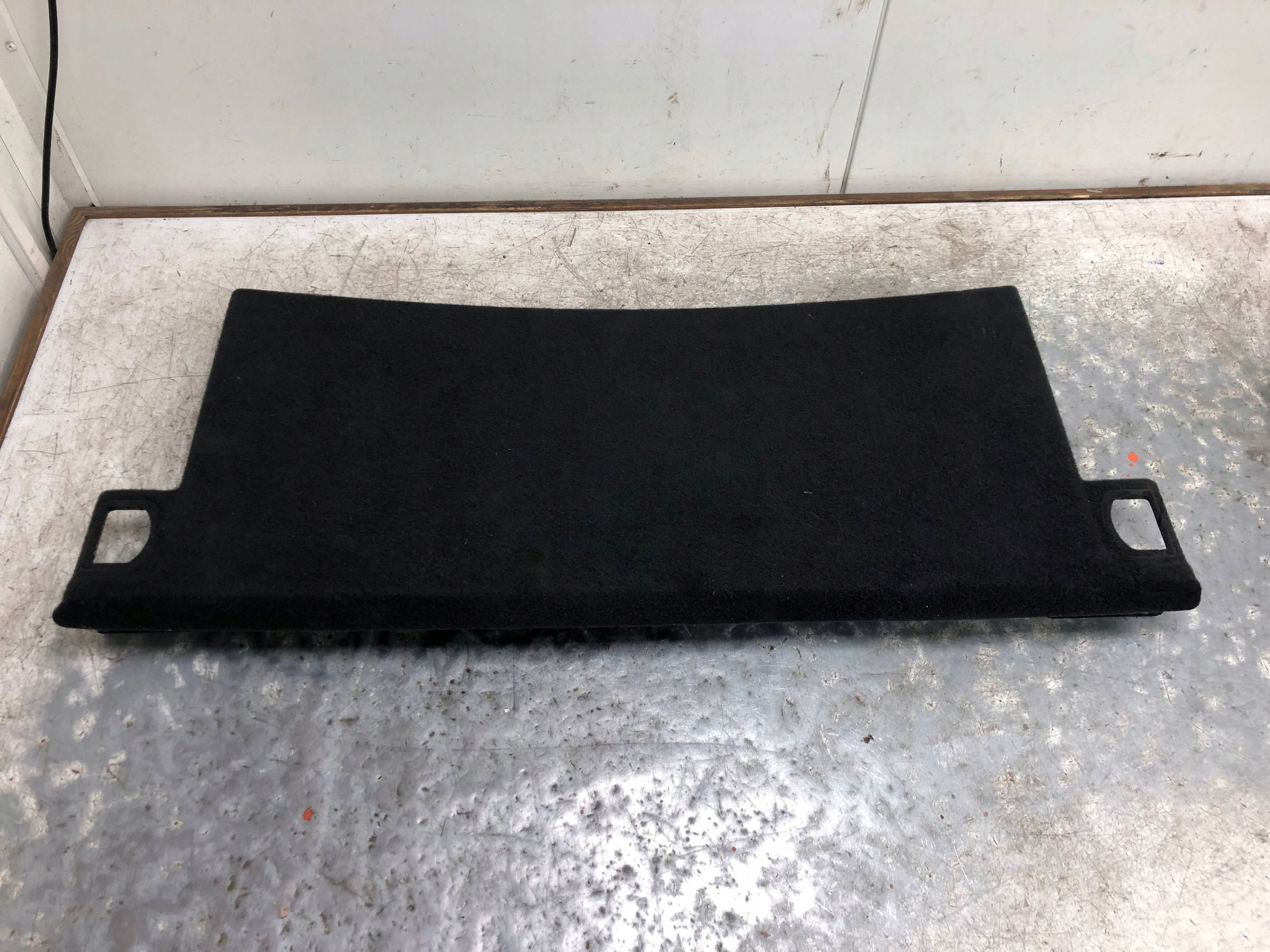 floor boot AUDI A4 B8 LIFT KOMBI 8K9861529A