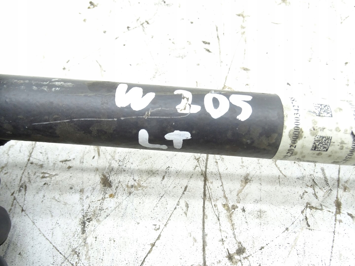 semi-axis left rear part left rear MERCEDES C W205 2.2 CDI A2053507608
