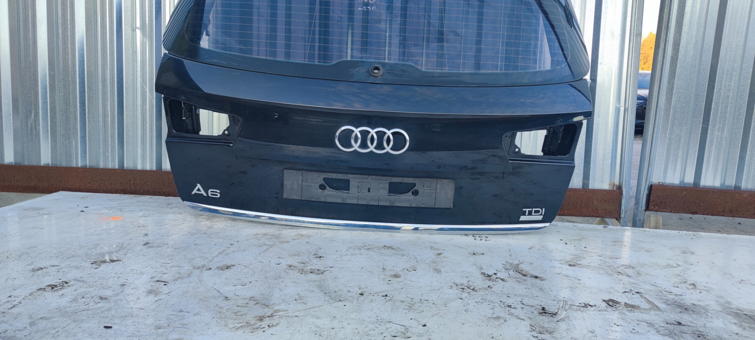 boot doors rear part AUDI A6 C7 AVANT/KOMBI LY9B LIFT S LINE original !!!