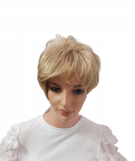 Paruka Paige blond mix Krátký módní účes Neessaja wigs shop
