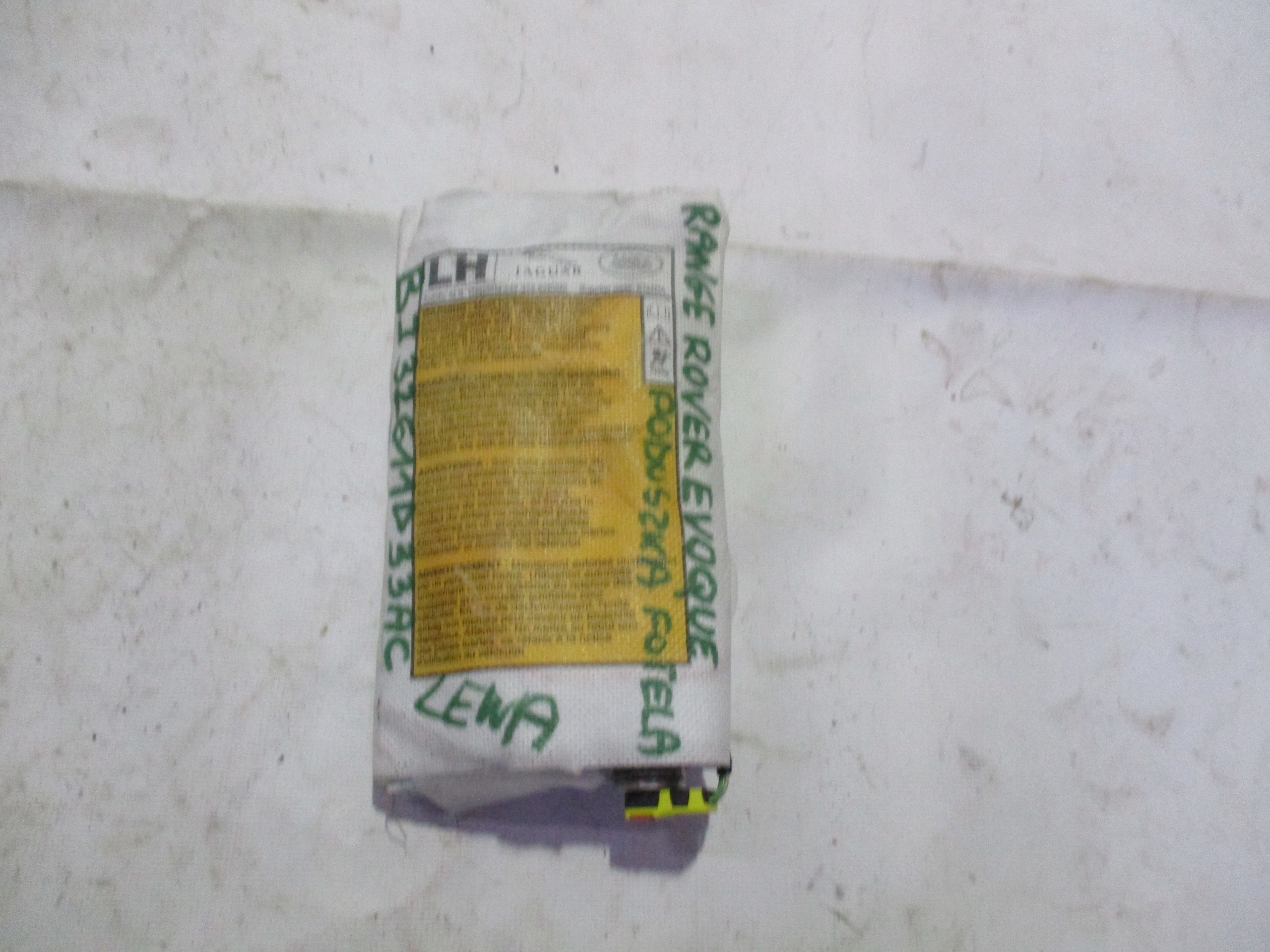 подушка кресло левый Range Rover Evoque 11-15r BJ32611D33AC