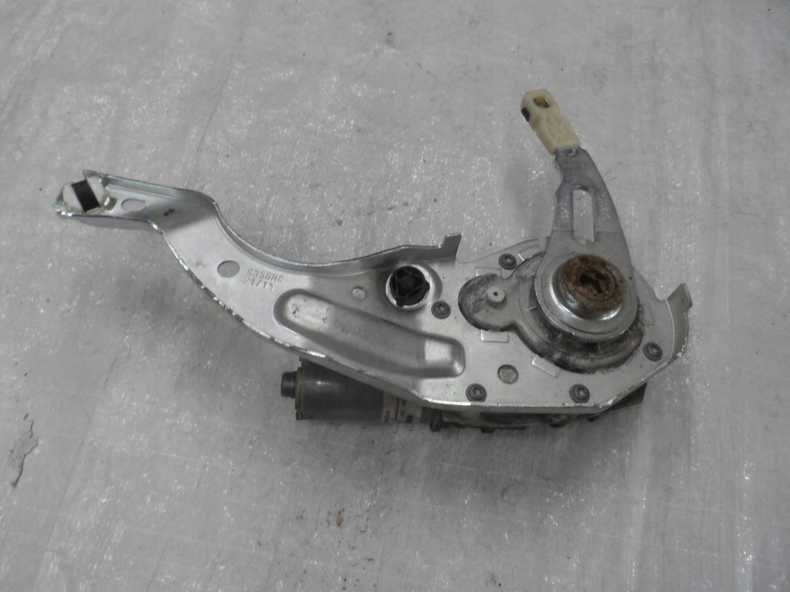 SILNICZEK MECHANIZM KLAPY TYL MERCEDES S KLASA 222 Part number 0390204124