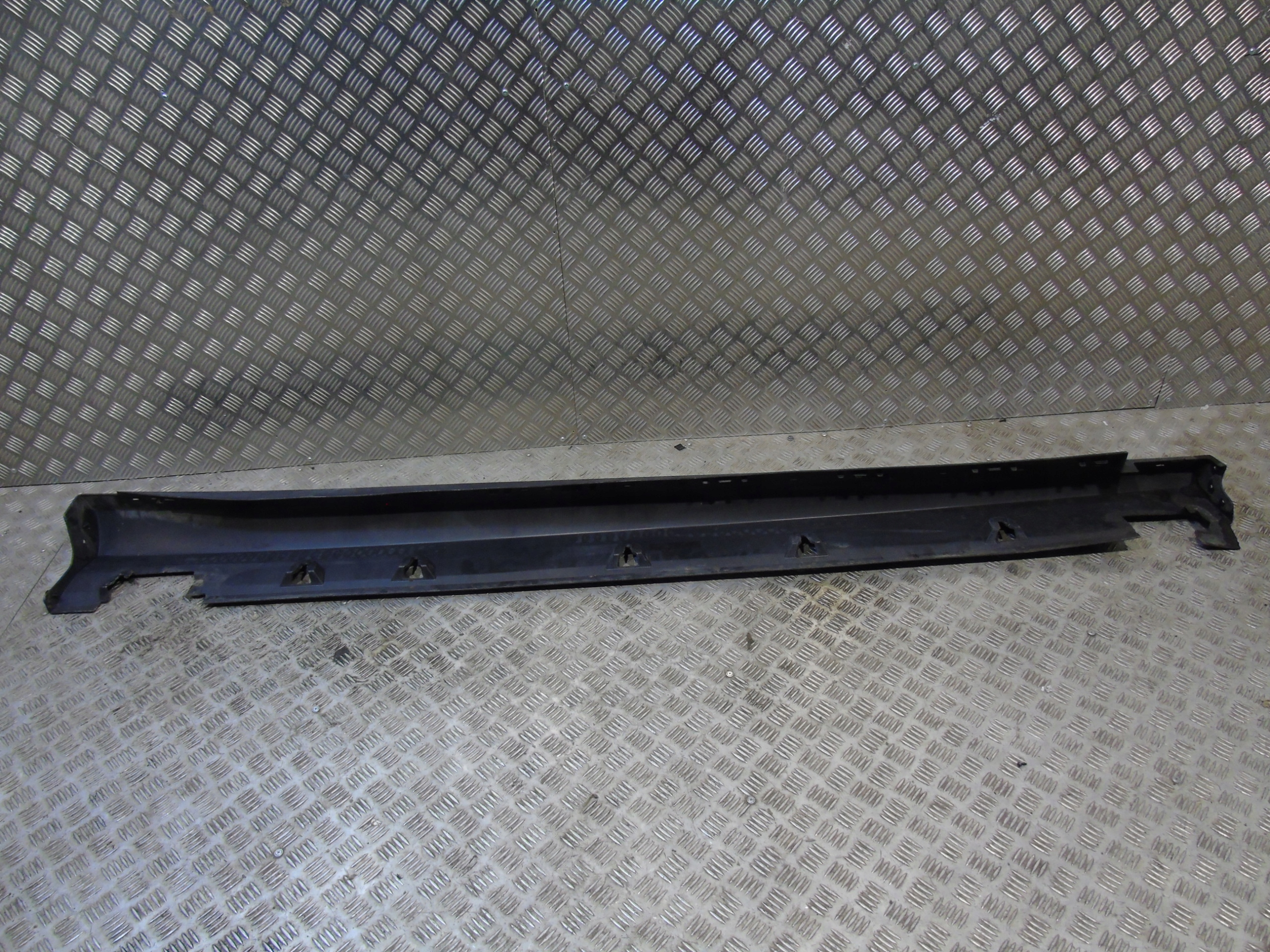 moulding threshold right MERCEDES GL GLS W166 1
