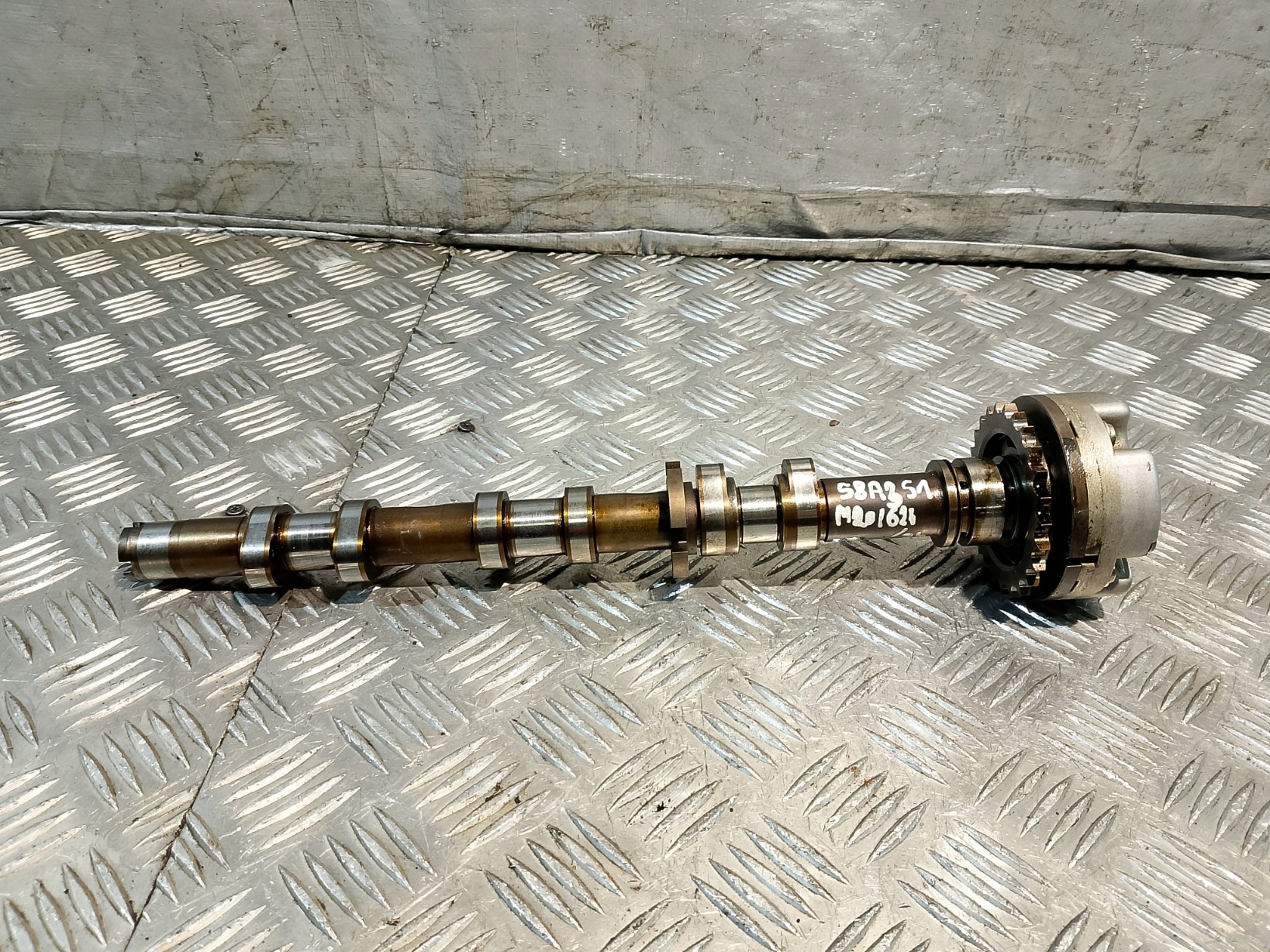 WARIATOR échappement 06E109084G arbre à cames 06E109102AK AUDI A6 C6 3.2 V6