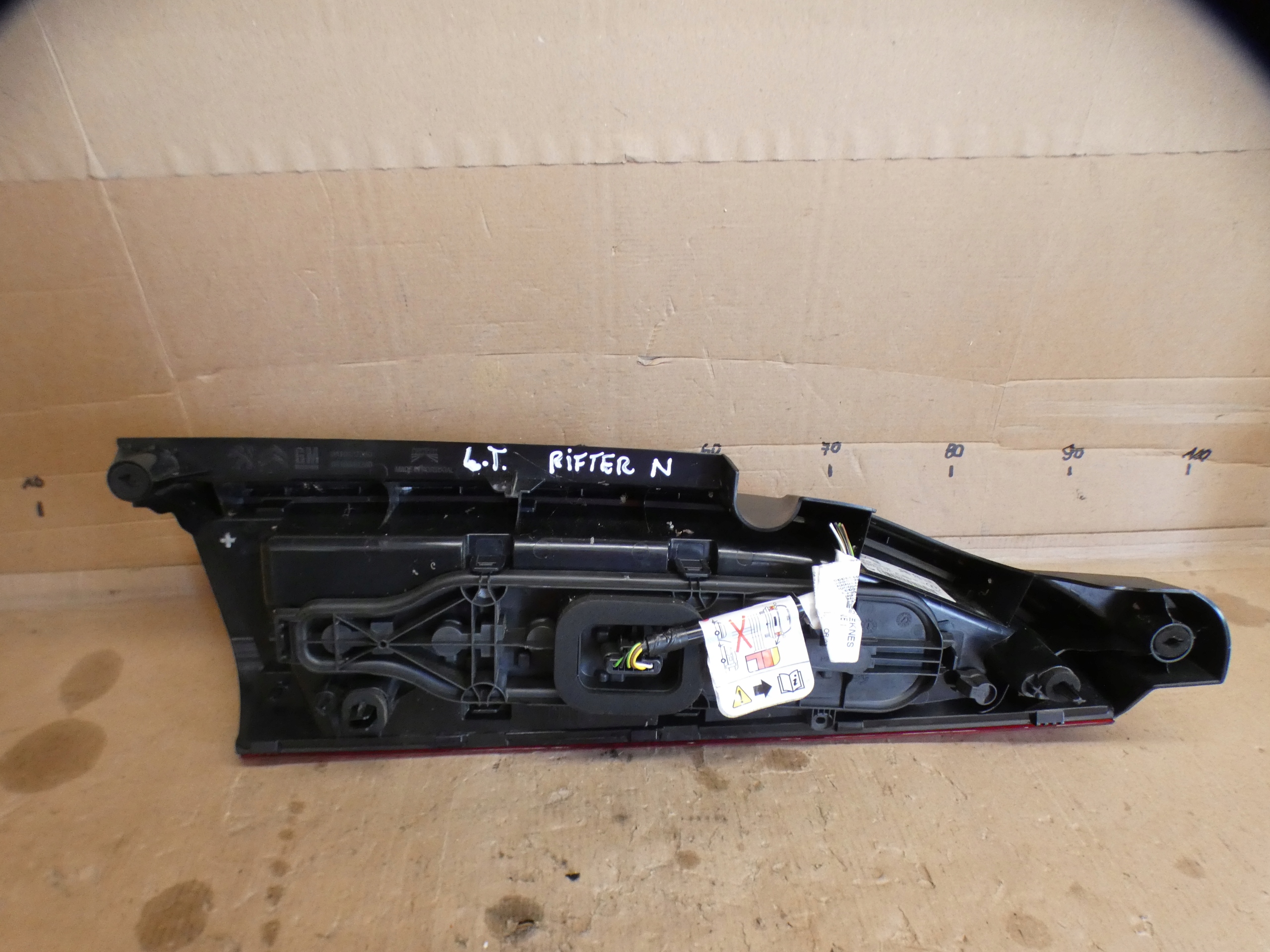 light right left rear part PEUGEOT RIFTER PARTNER IV