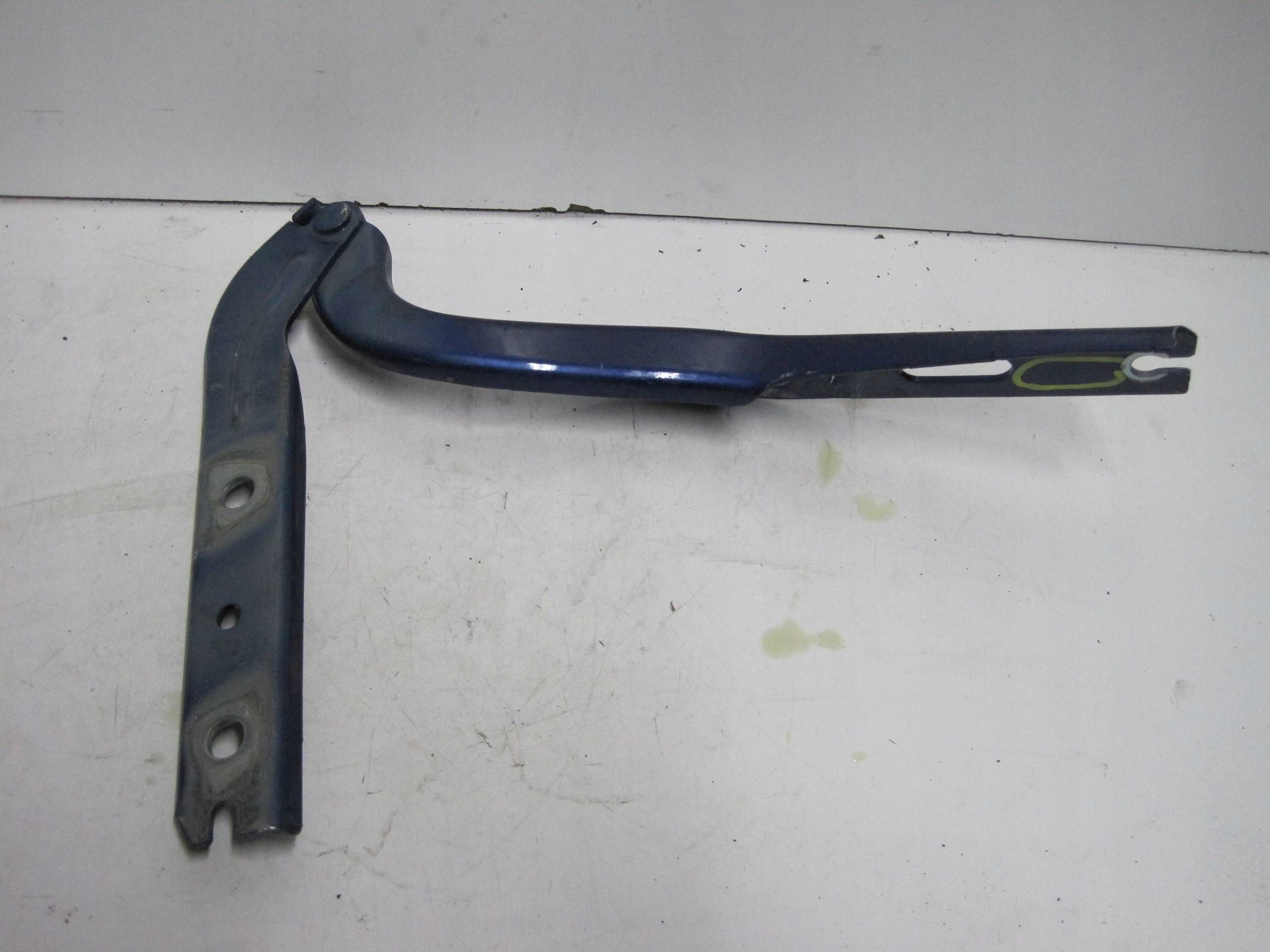 hinge bonnets VOLKSWAGEN T-CROSS 2GM823302 right
