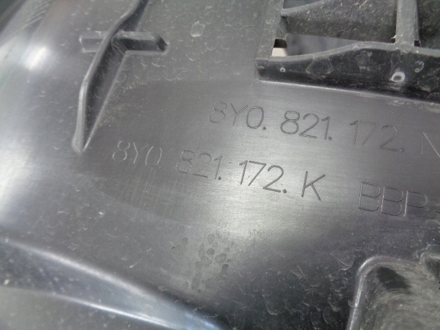 NADKOLE PRAWY PRZÓD AUDI A3 8Y HB 2023 ROK Typ samochodu Samochody osobowe